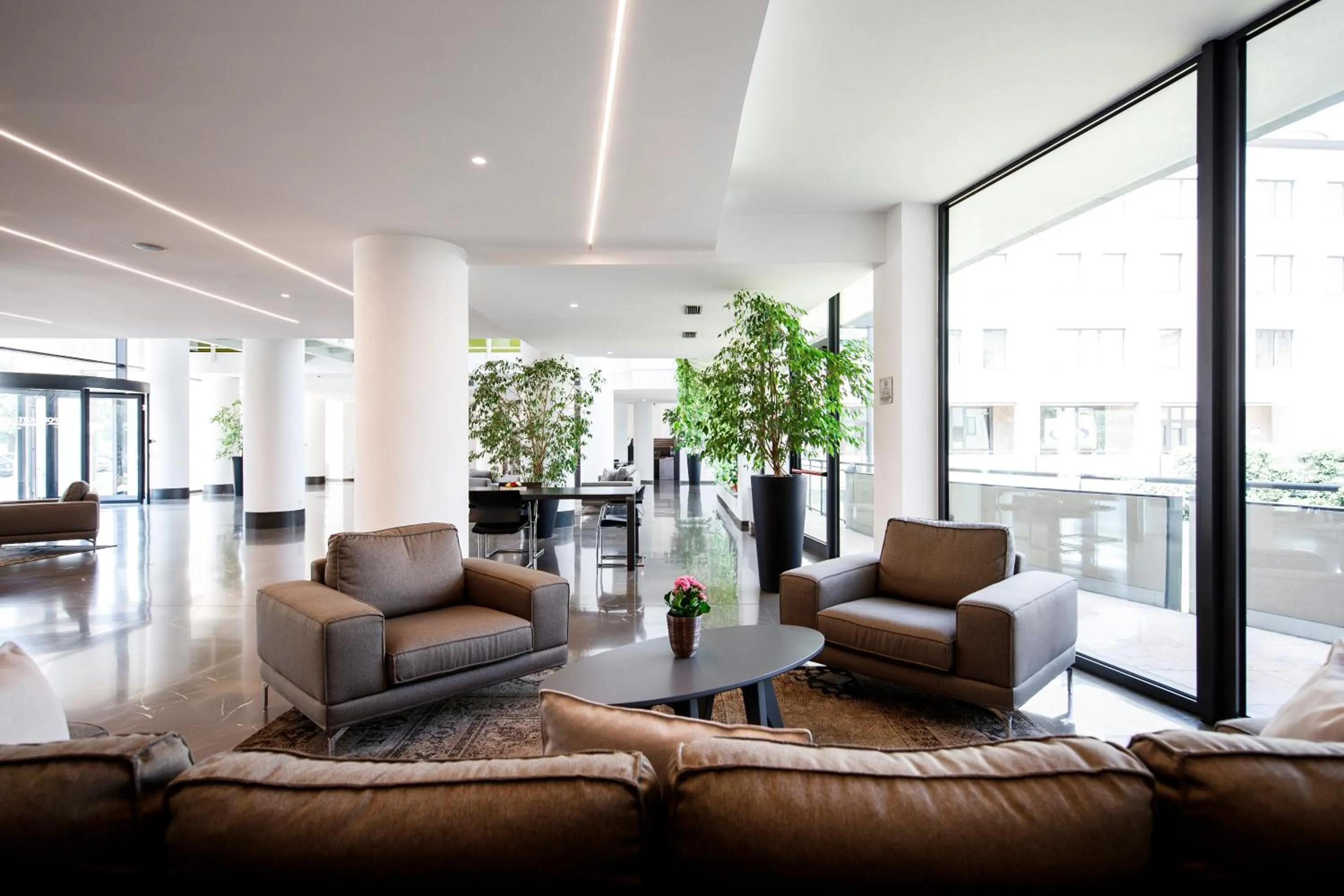 Lobby or reception in Airporthotel Verona Congress & Relax