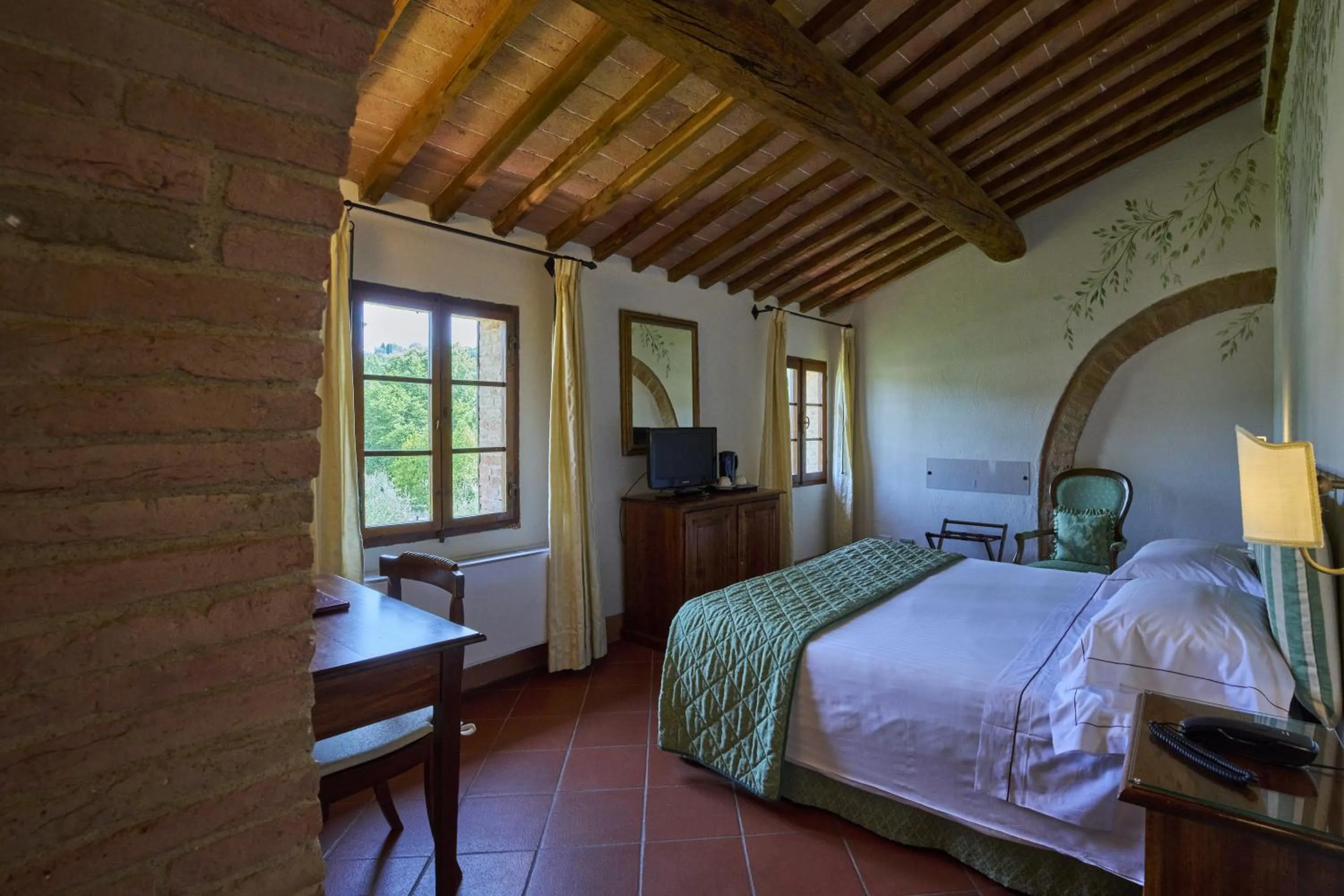 Bed in Villa Curina Resort