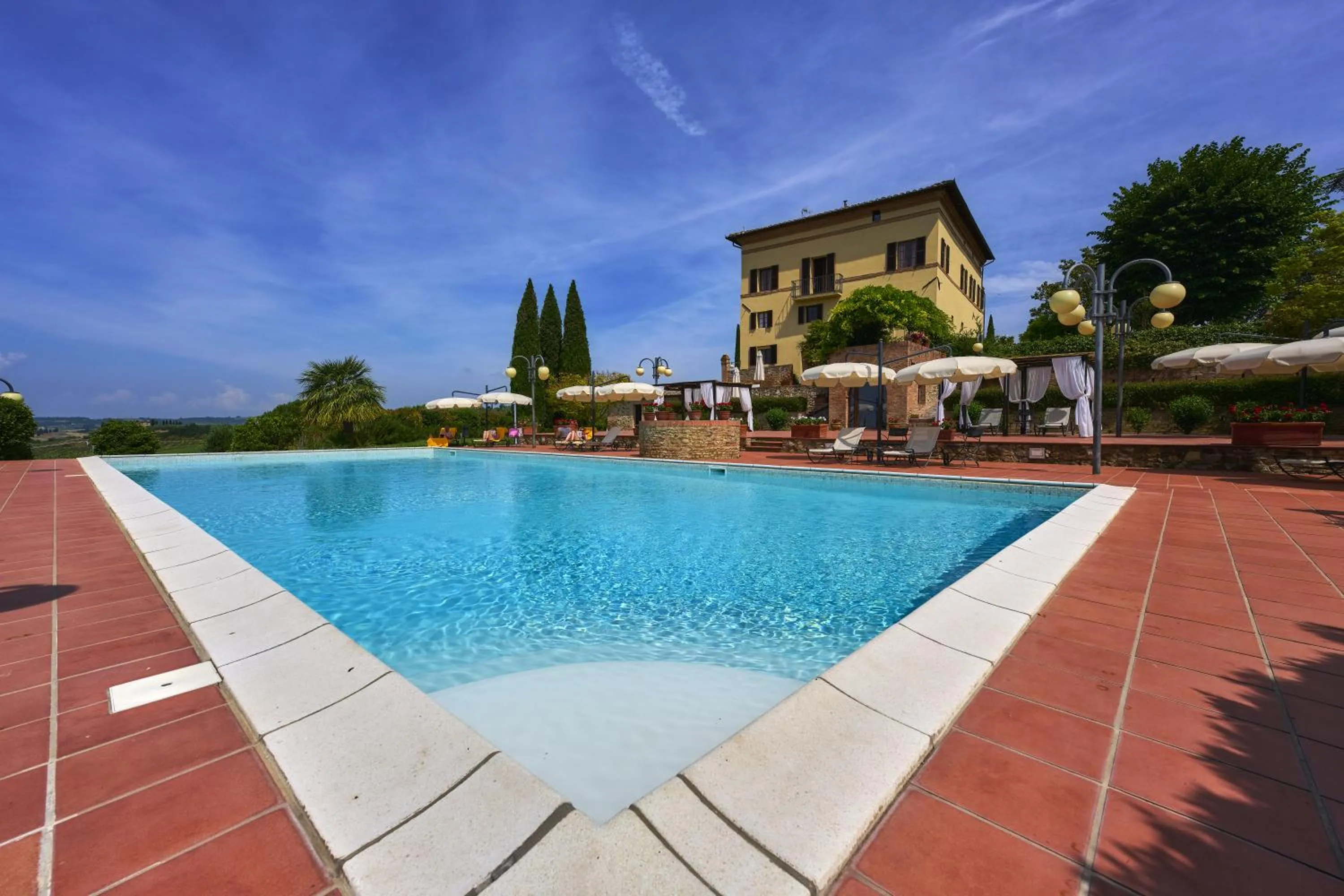 Pool view in Villa Curina Resort
