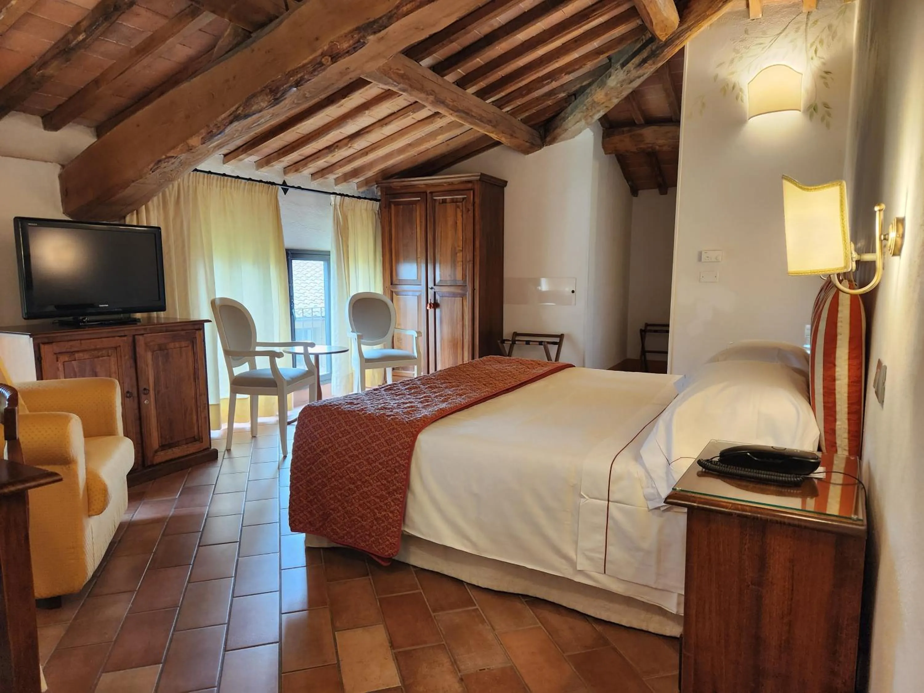 Bed in Villa Curina Resort
