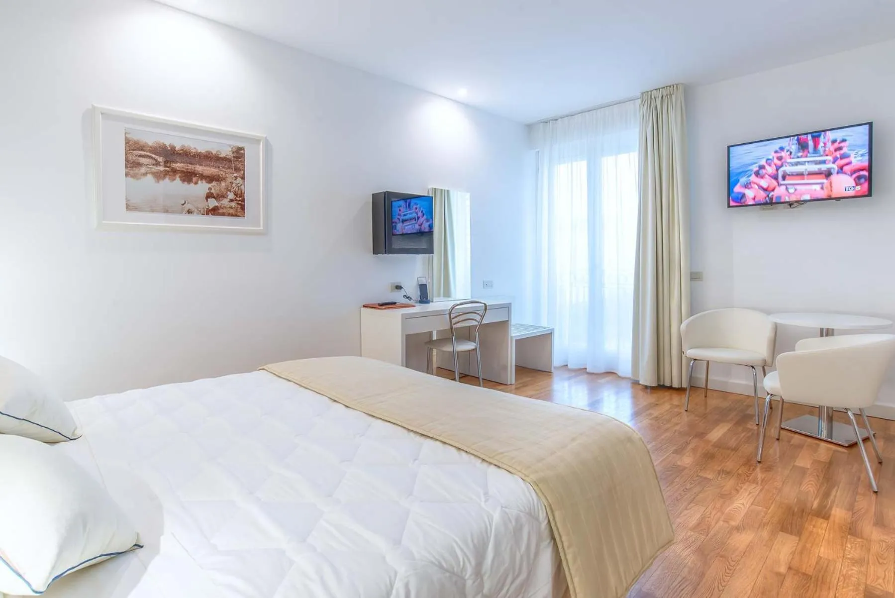 Bed in Versilia Palace Hotel