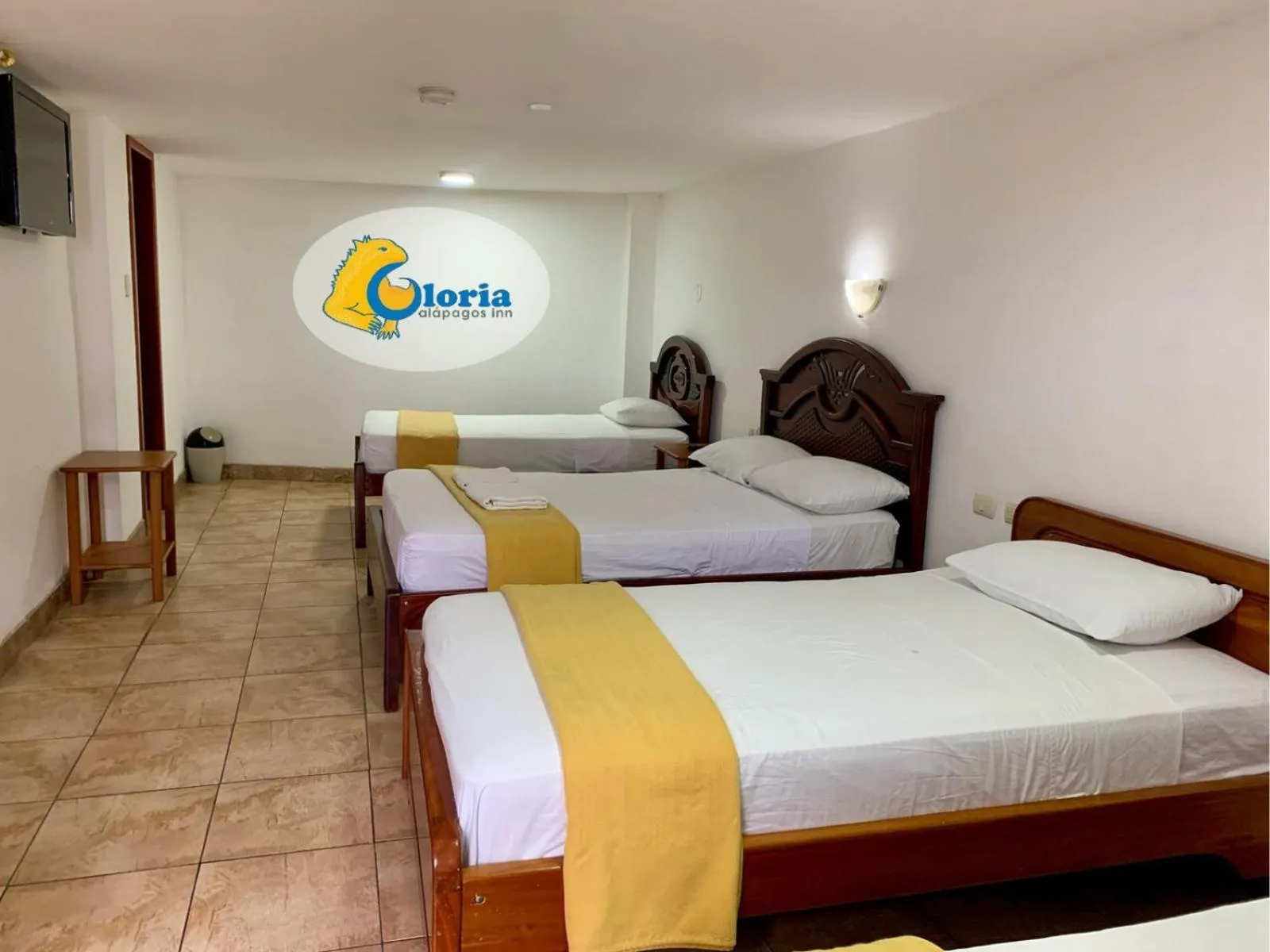 Bedroom, Bed in Gloria - Galápagos Inn