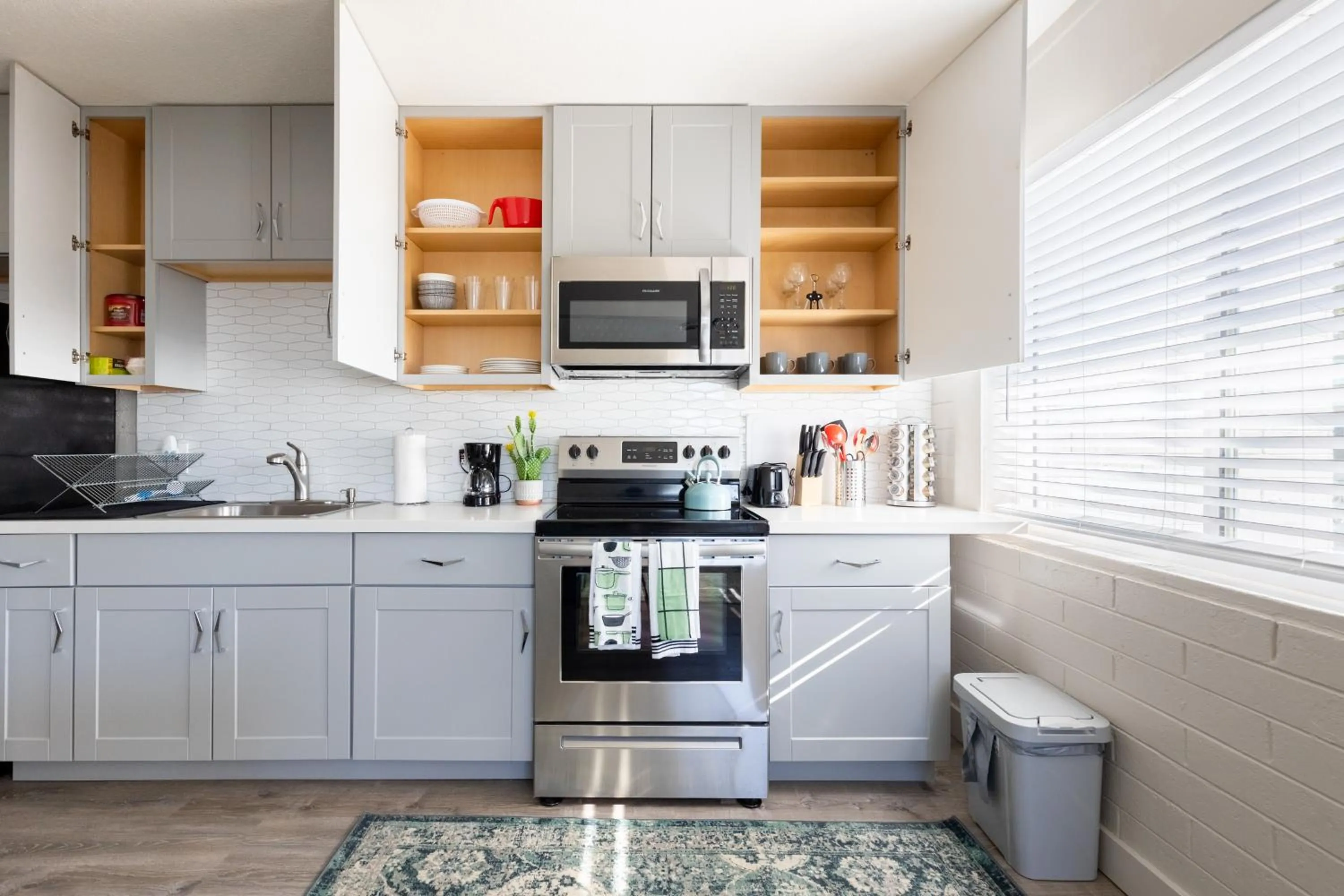 Coffee/tea facilities in Spacious 2BR Condo, Steps to Downtown Gilbert, King Bed & Laundry