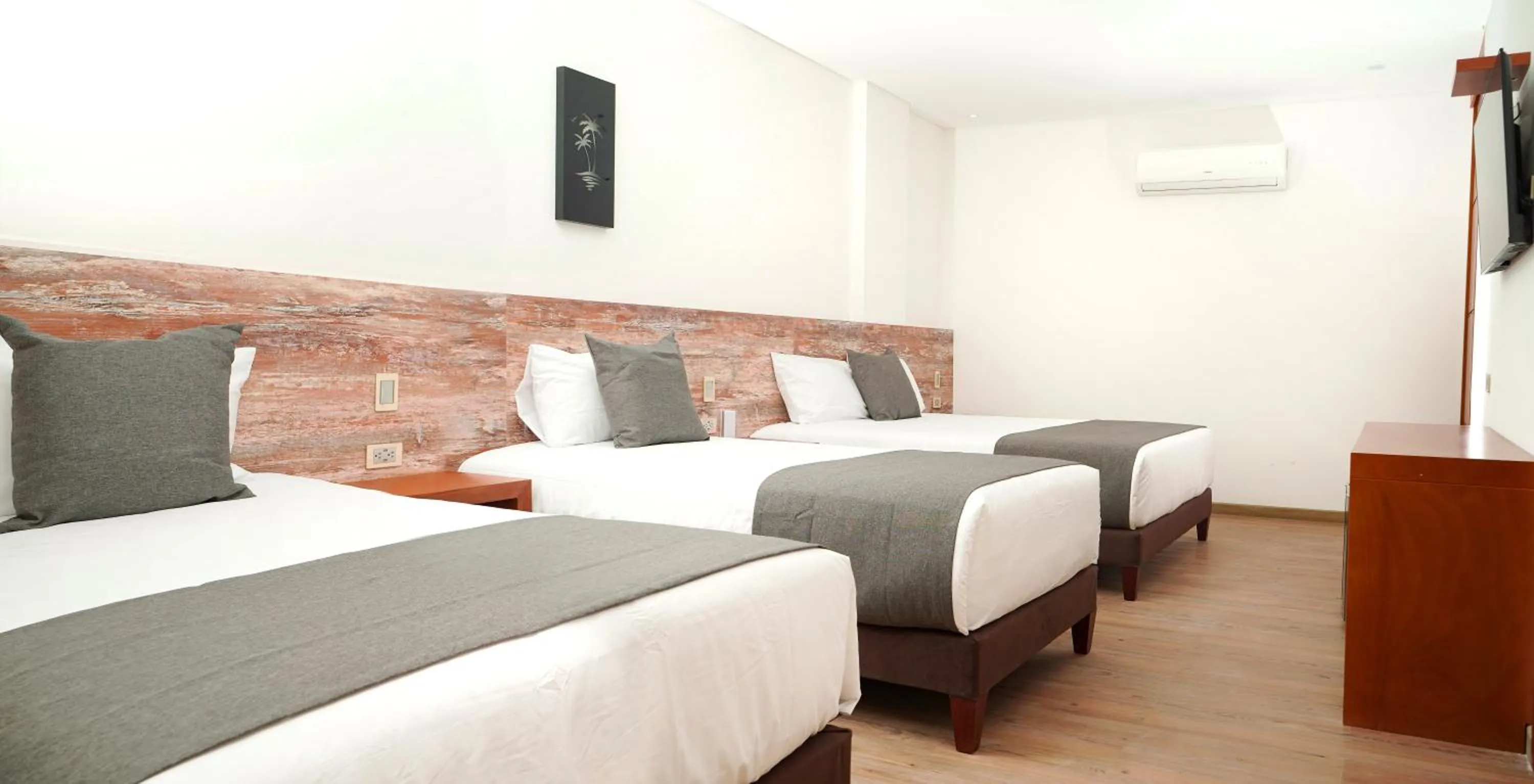 Bedroom, Bed in HOTEL KARAYA DIVE RESORT