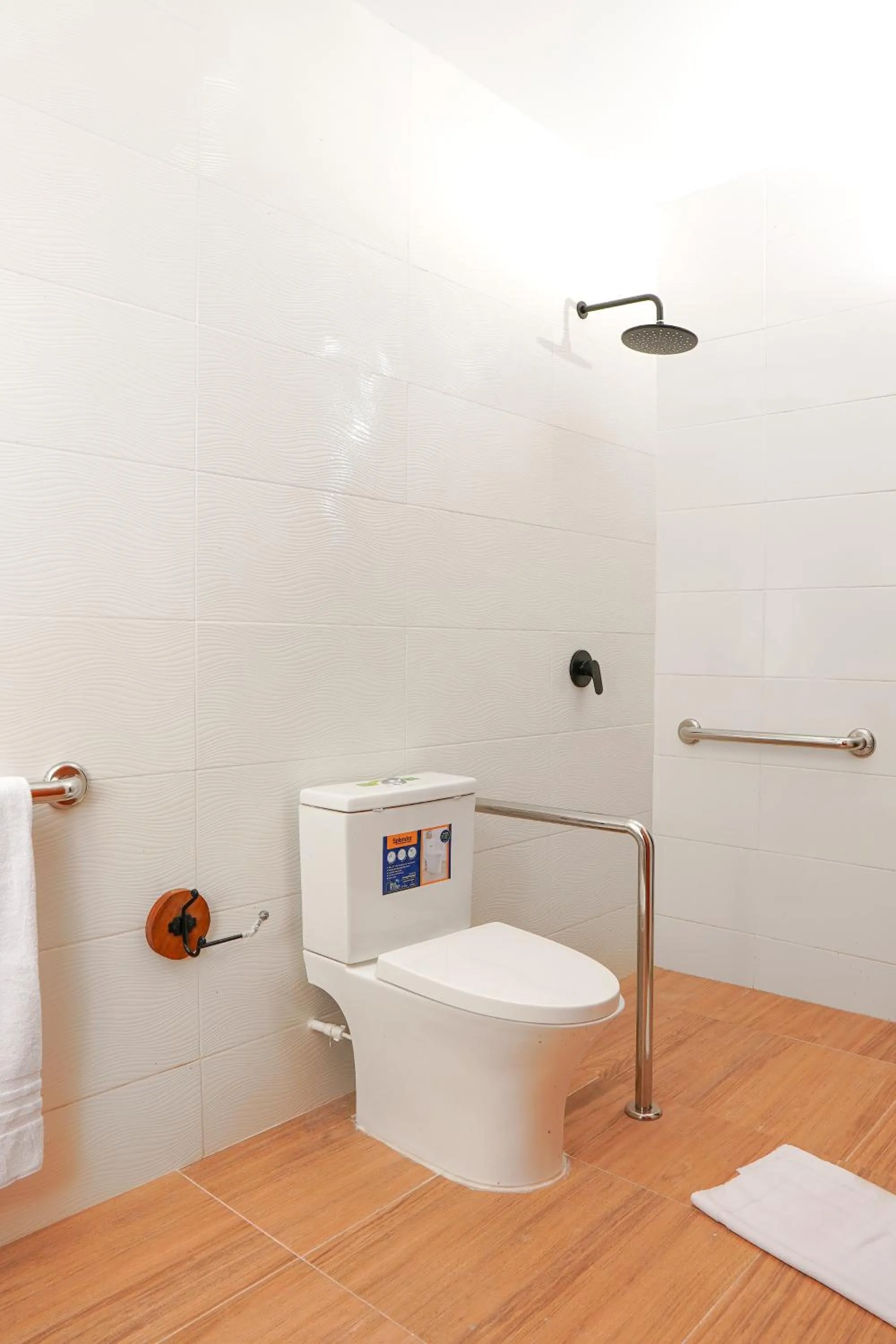 Bathroom in HOTEL KARAYA DIVE RESORT