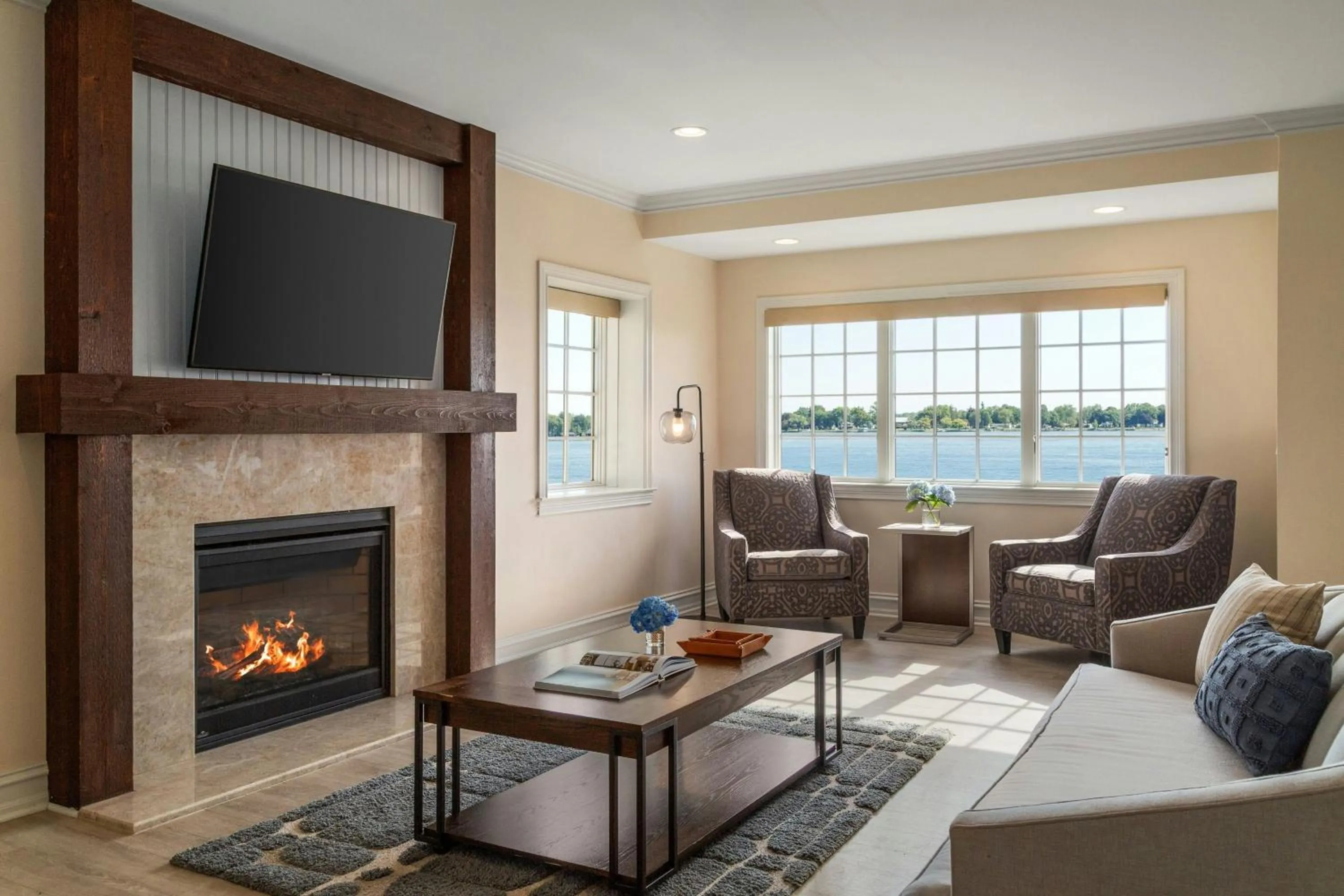 Living room in St. Clair Inn