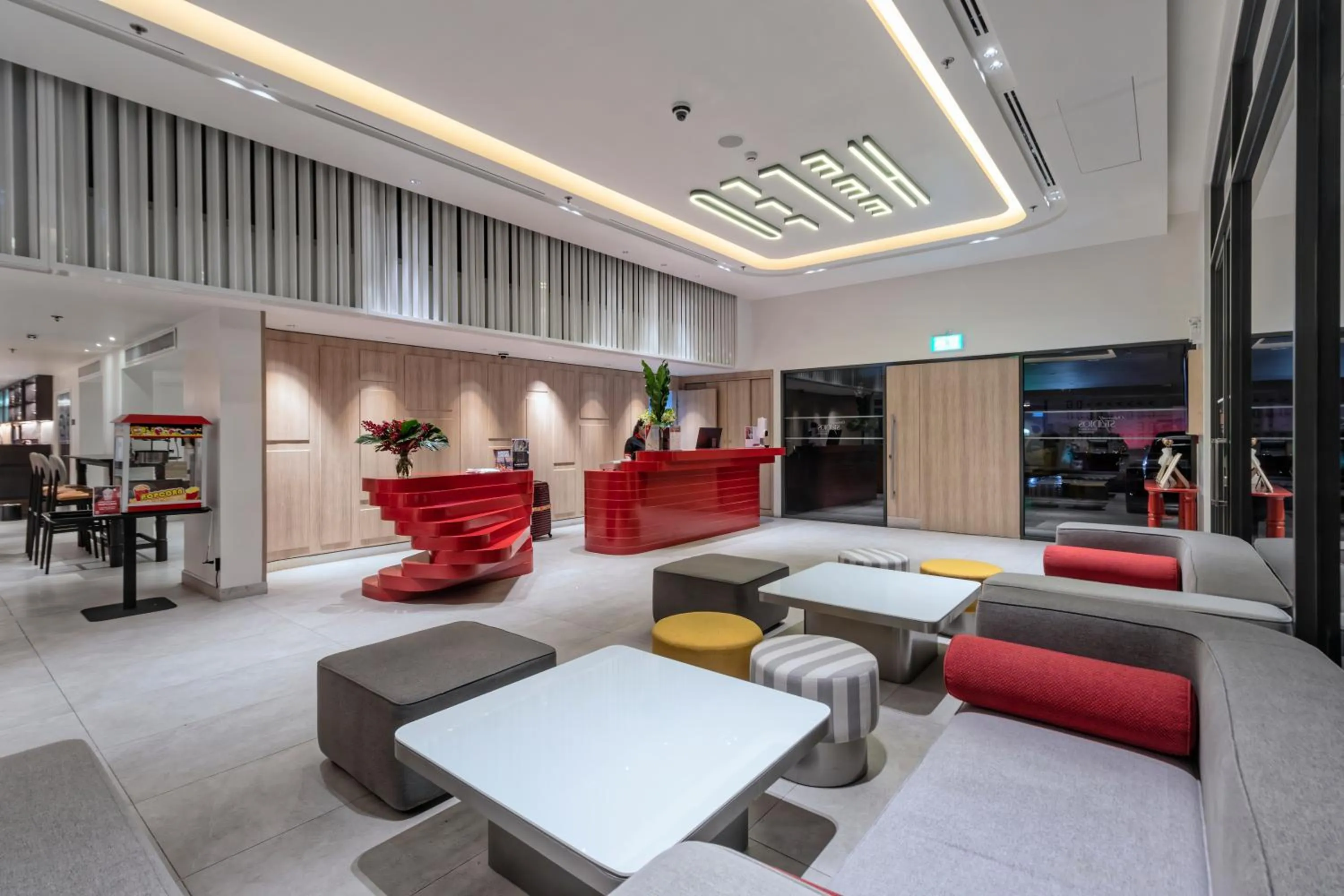 Lobby or reception in Oakwood Studios Sukhumvit Bangkok