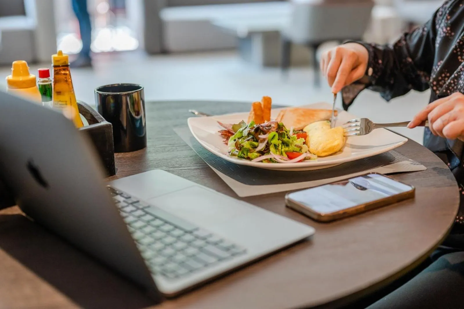 Breakfast in Oakwood Studios Sukhumvit Bangkok