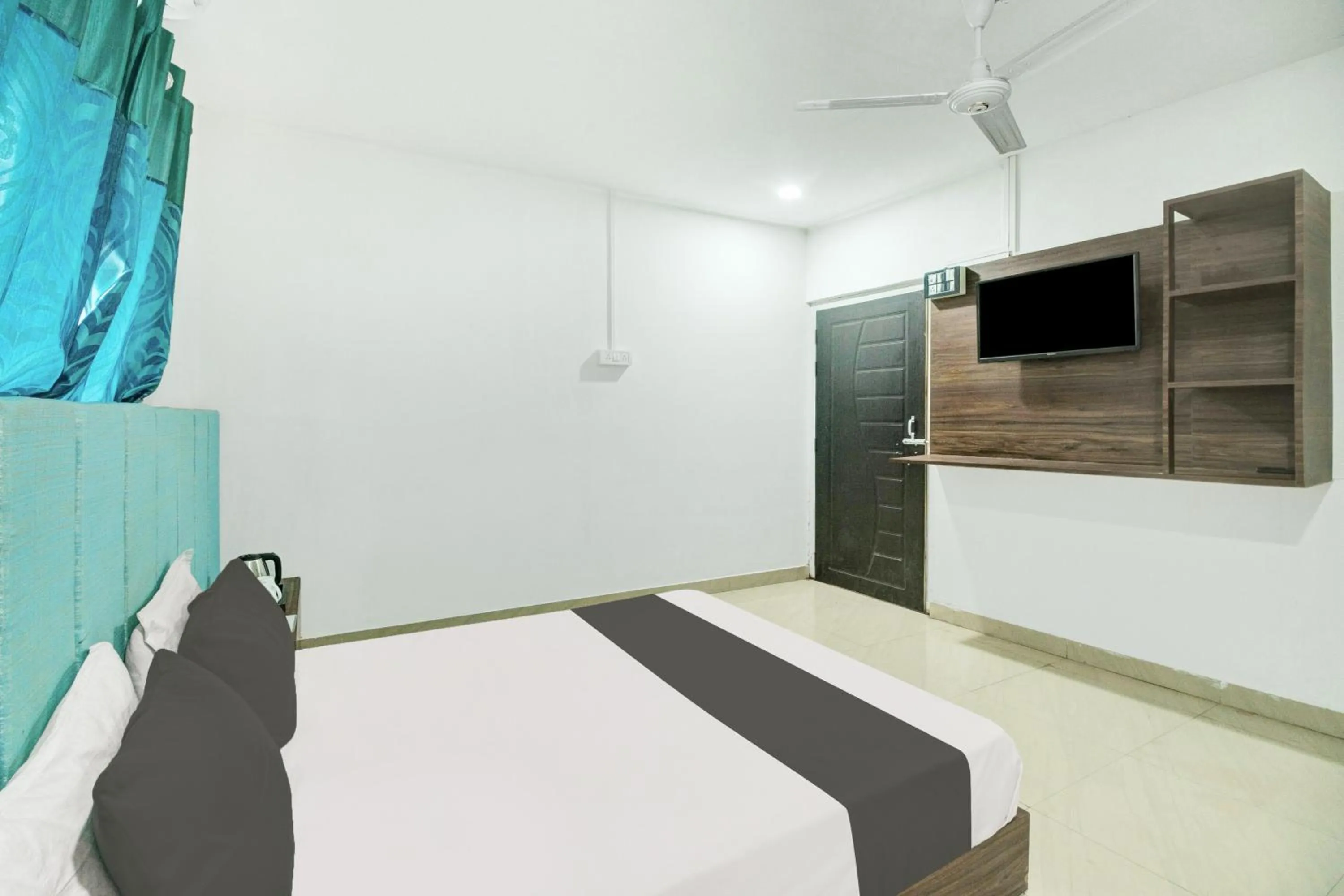 Bedroom in Hotel O ROYAL REGENCY, Pathsala