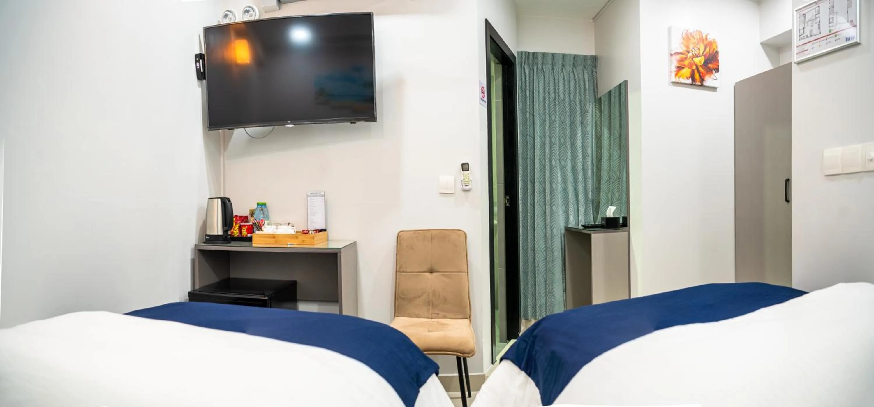 TV and multimedia, Bed in Tour Inn