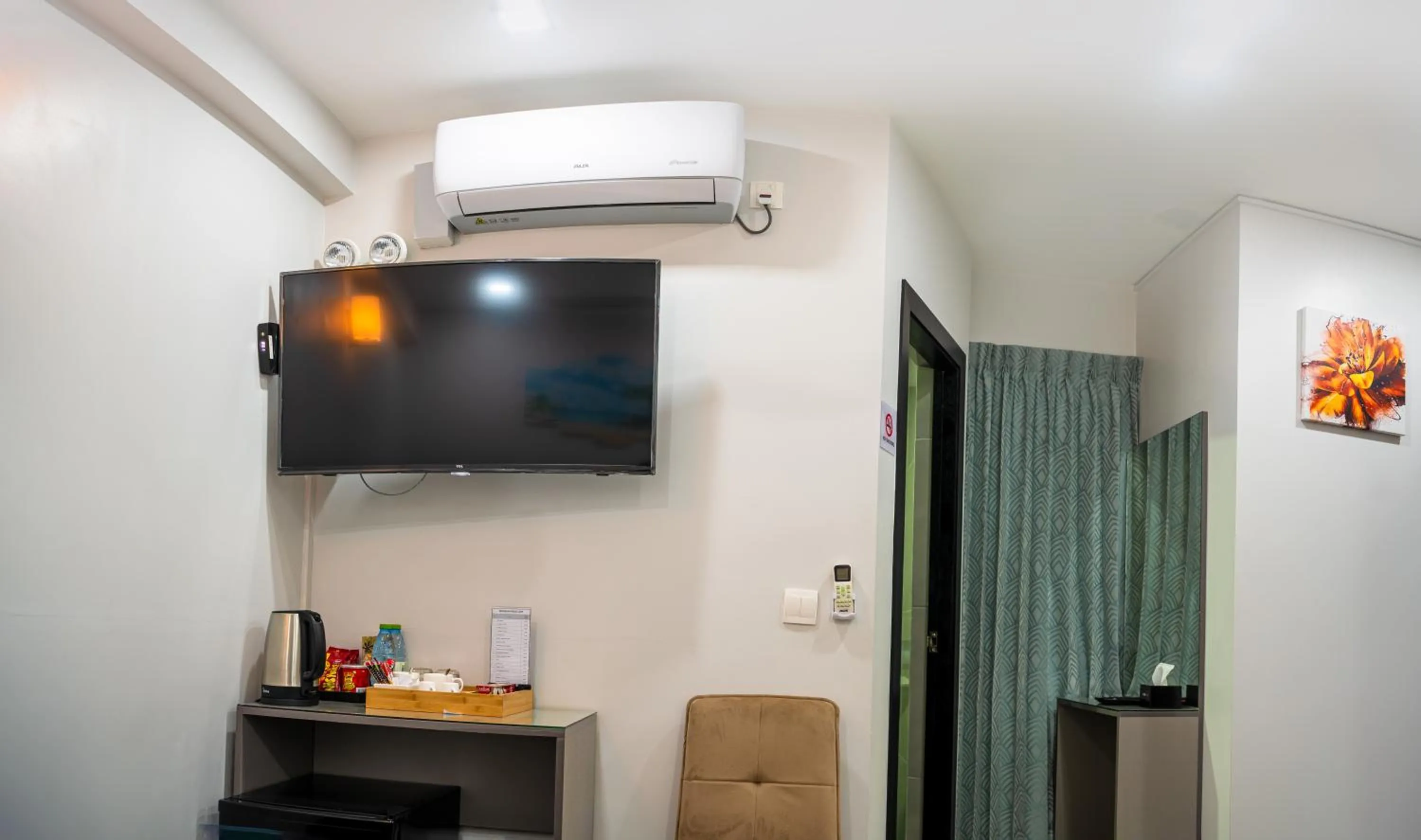 TV and multimedia in Tour Inn