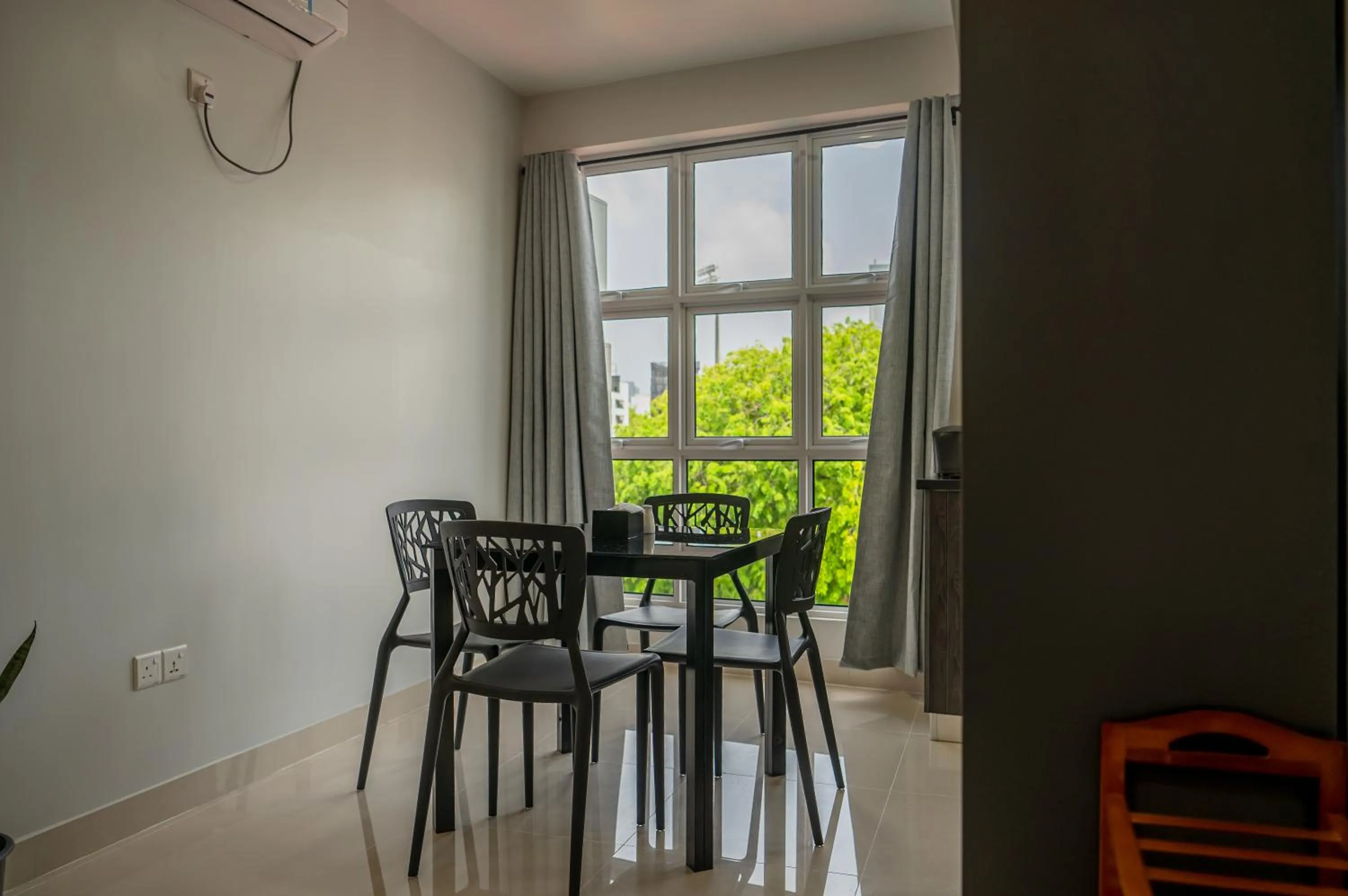 Dining area in Tour Inn