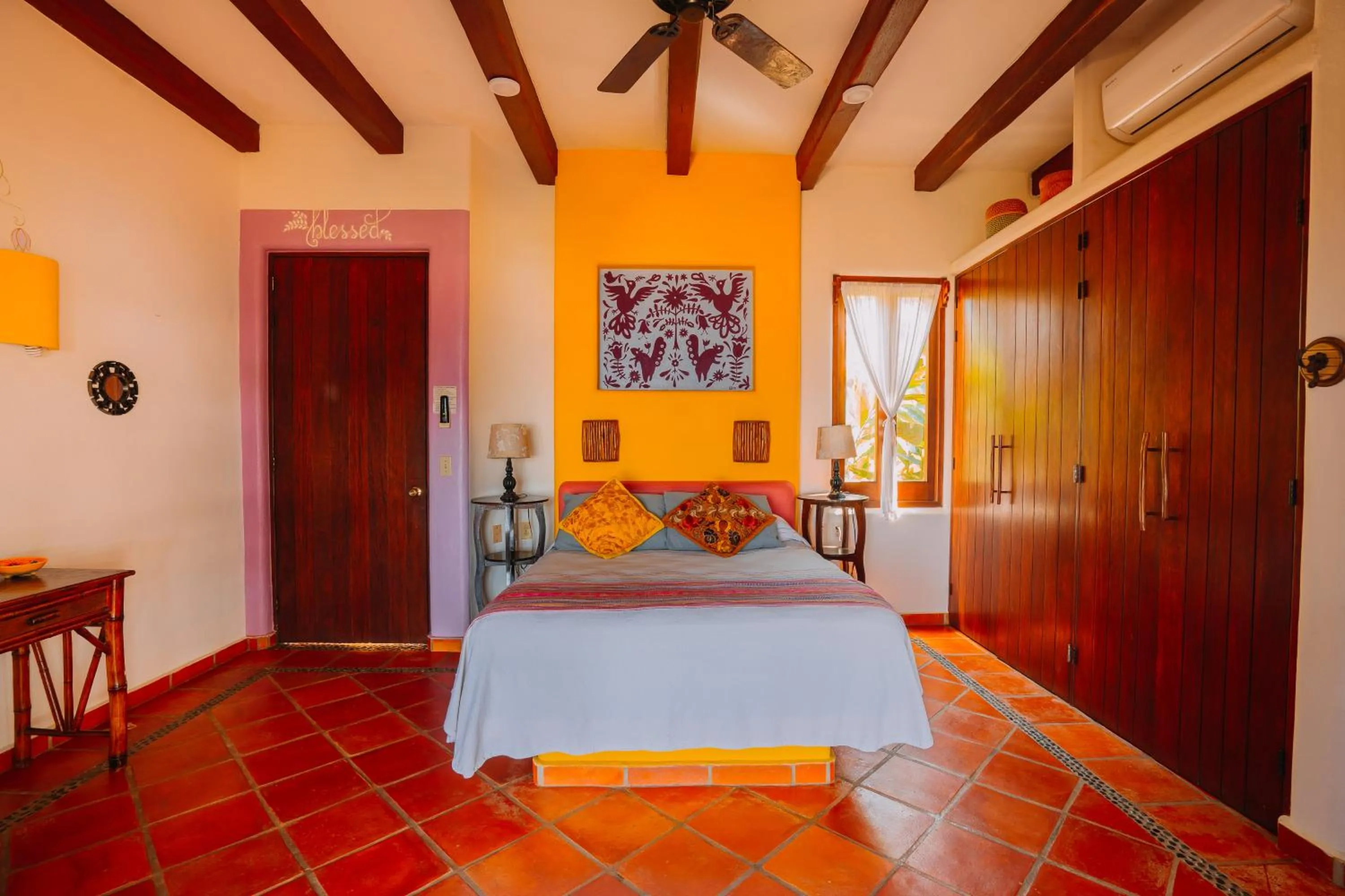 Photo of the whole room, Bed in Tres Mujeres Hotel