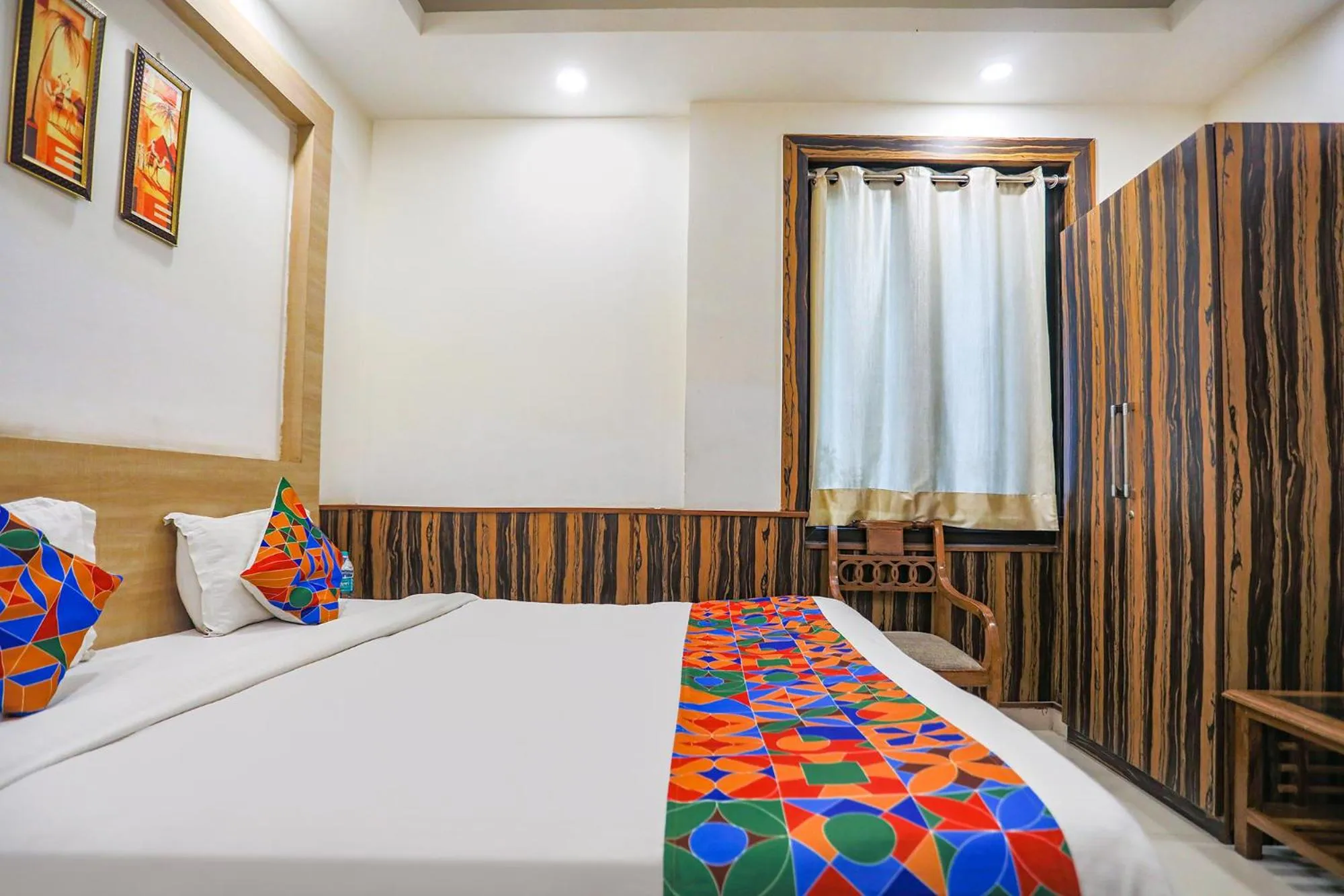 Photo of the whole room, Bed in FabHotel The Horizon