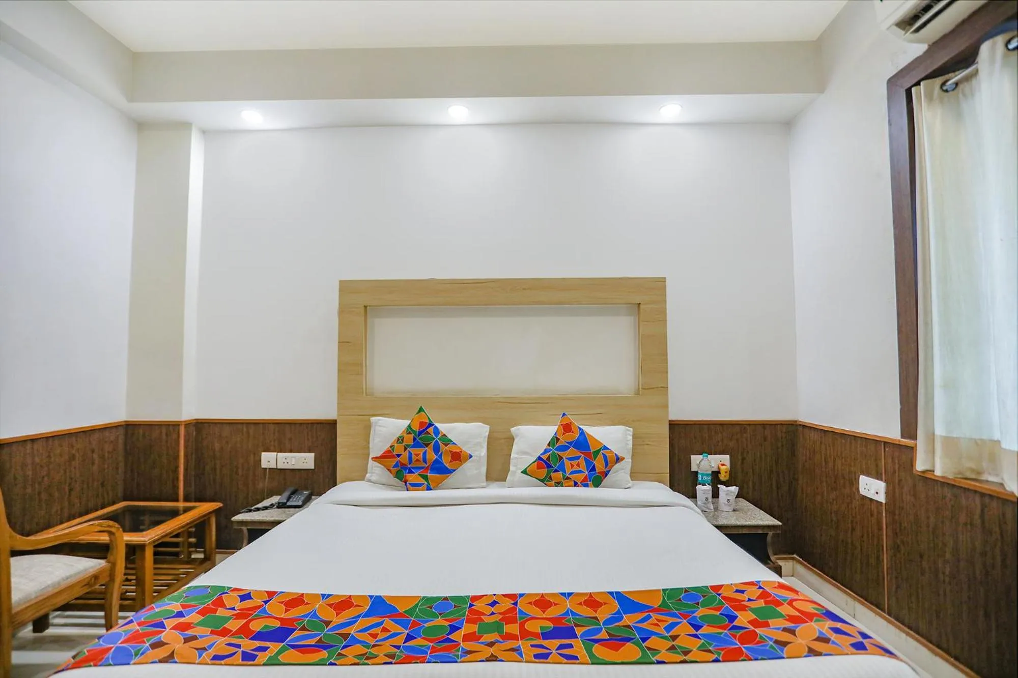 Bed in FabHotel The Horizon