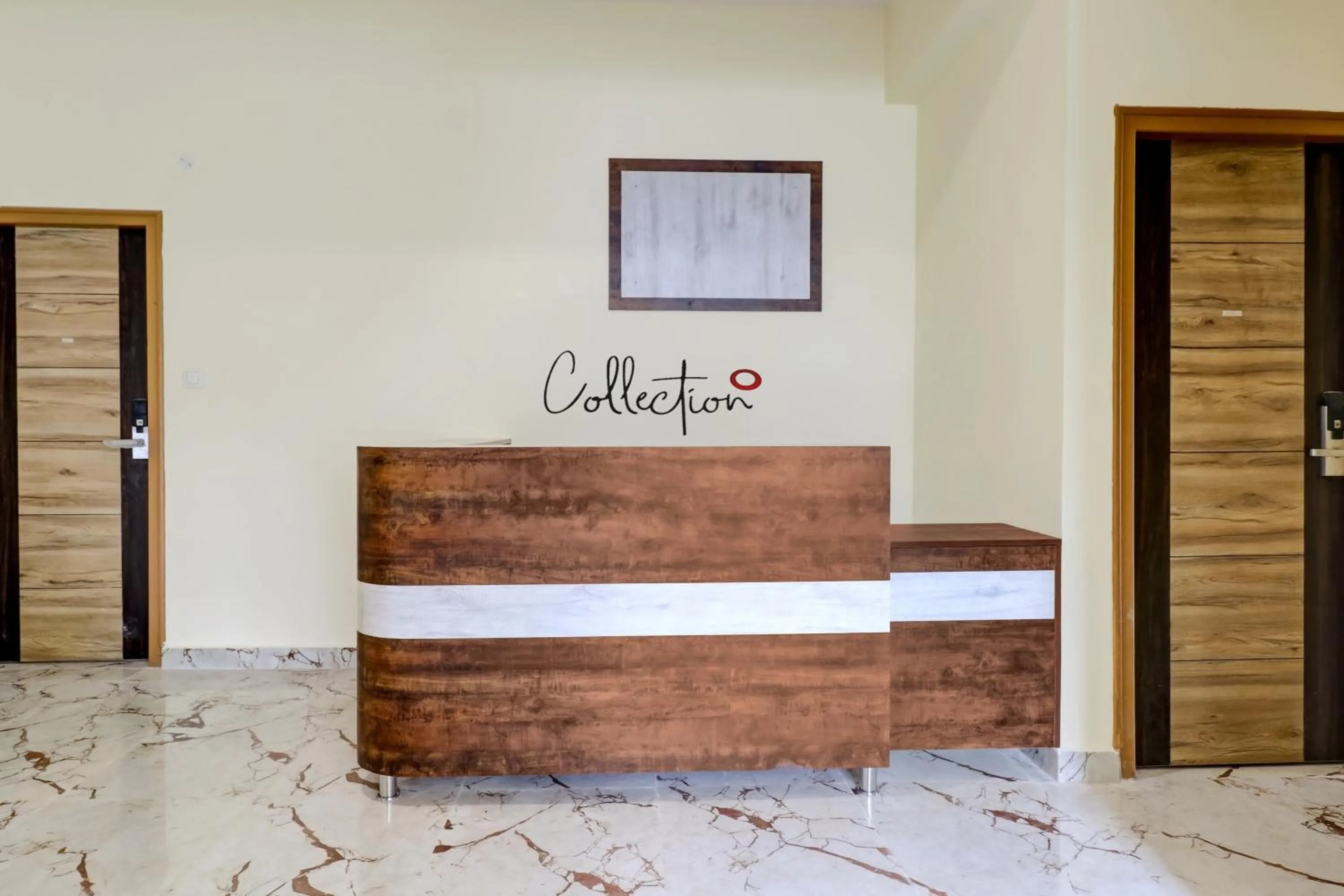 Lobby or reception, Bed in Hotel O Manyata Palace