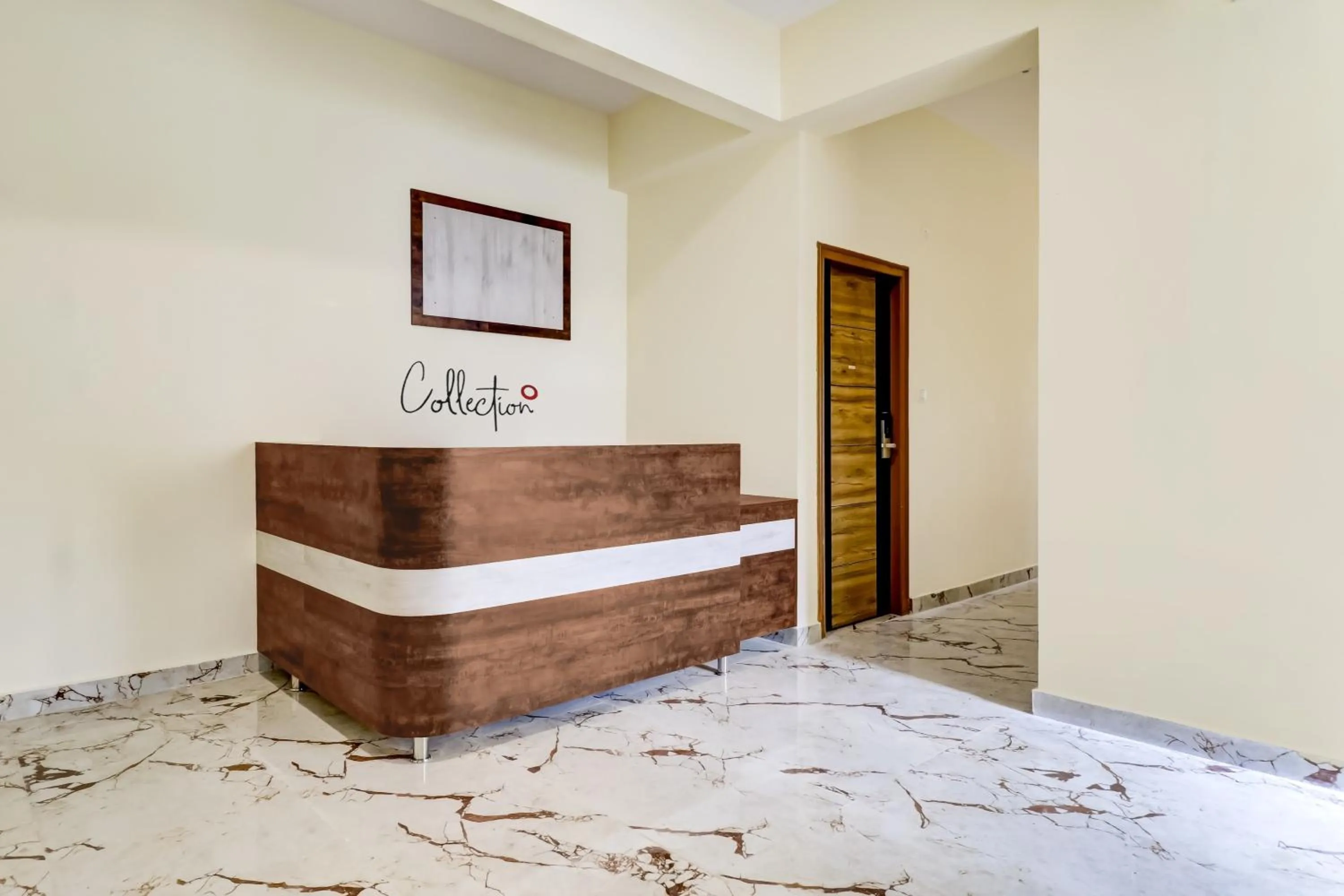 Lobby or reception, Bed in Hotel O Manyata Palace