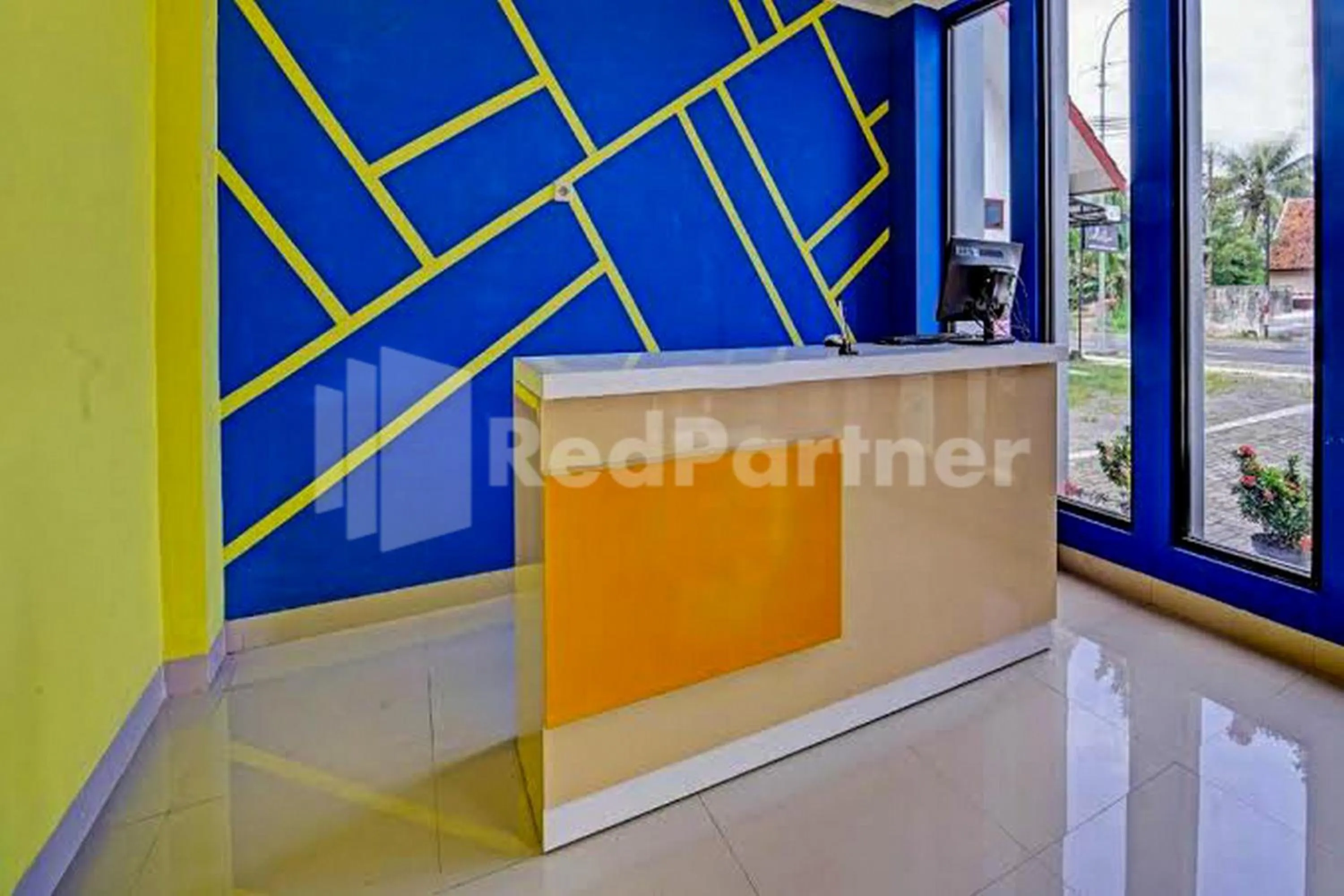 Lobby or reception in Hotel Andono near YIA Mitra RedDoorz