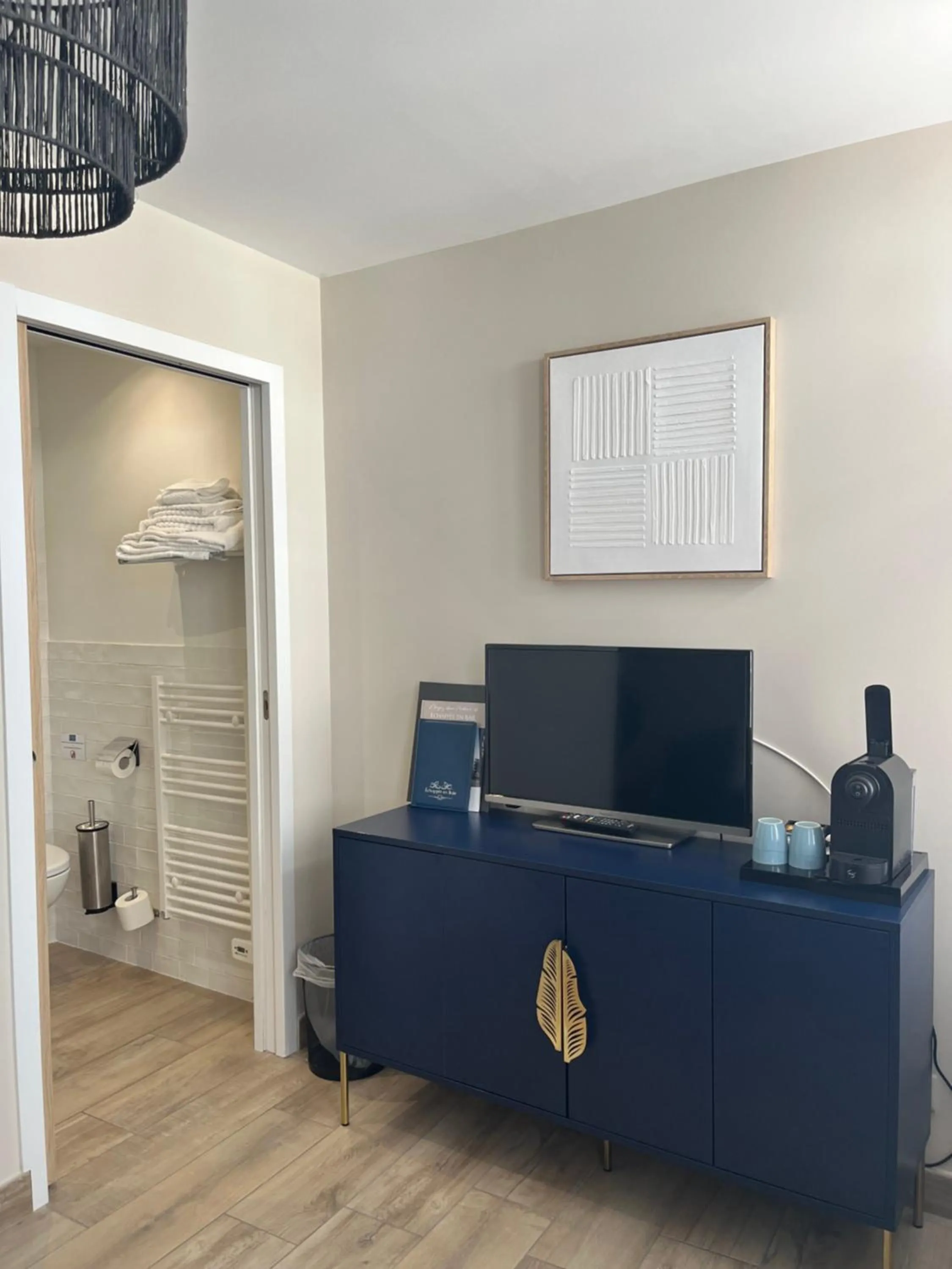 Hôtel Échappée en Baie - Parking privé gratuit dont forfaits bornes électriques réservable