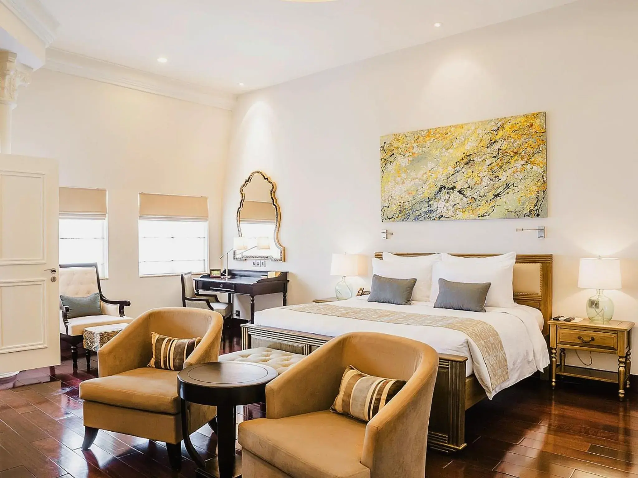 Sanctuary River Room in Villa Song Saigon Sanctuary River Room in Villa Song Saigon