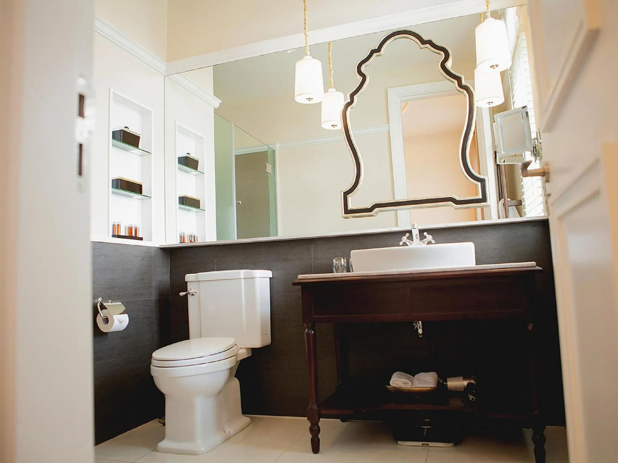 Bathroom in Villa Song Saigon