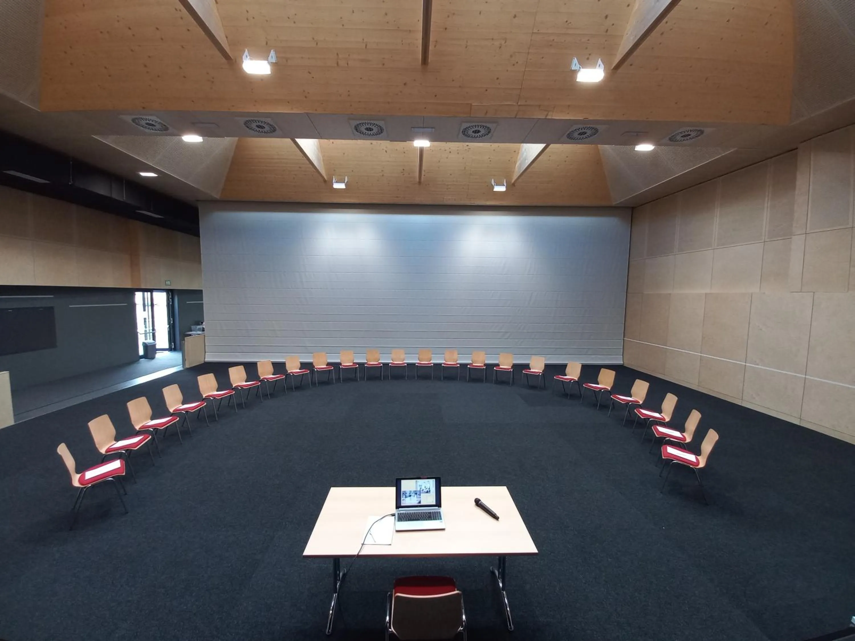 Meeting/conference room in JUFA Hotel Neutal