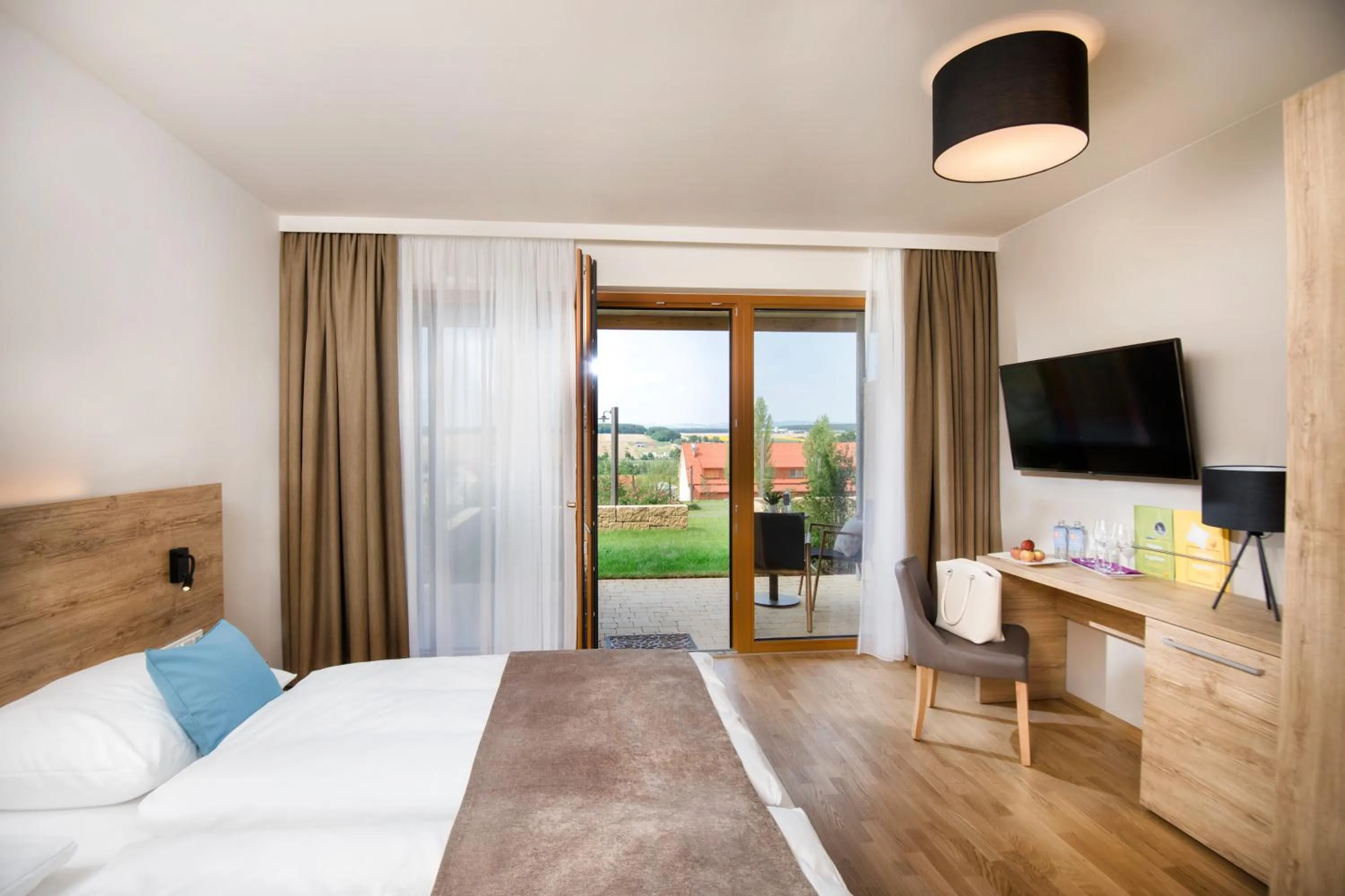 Photo of the whole room, Bed in JUFA Hotel Neutal