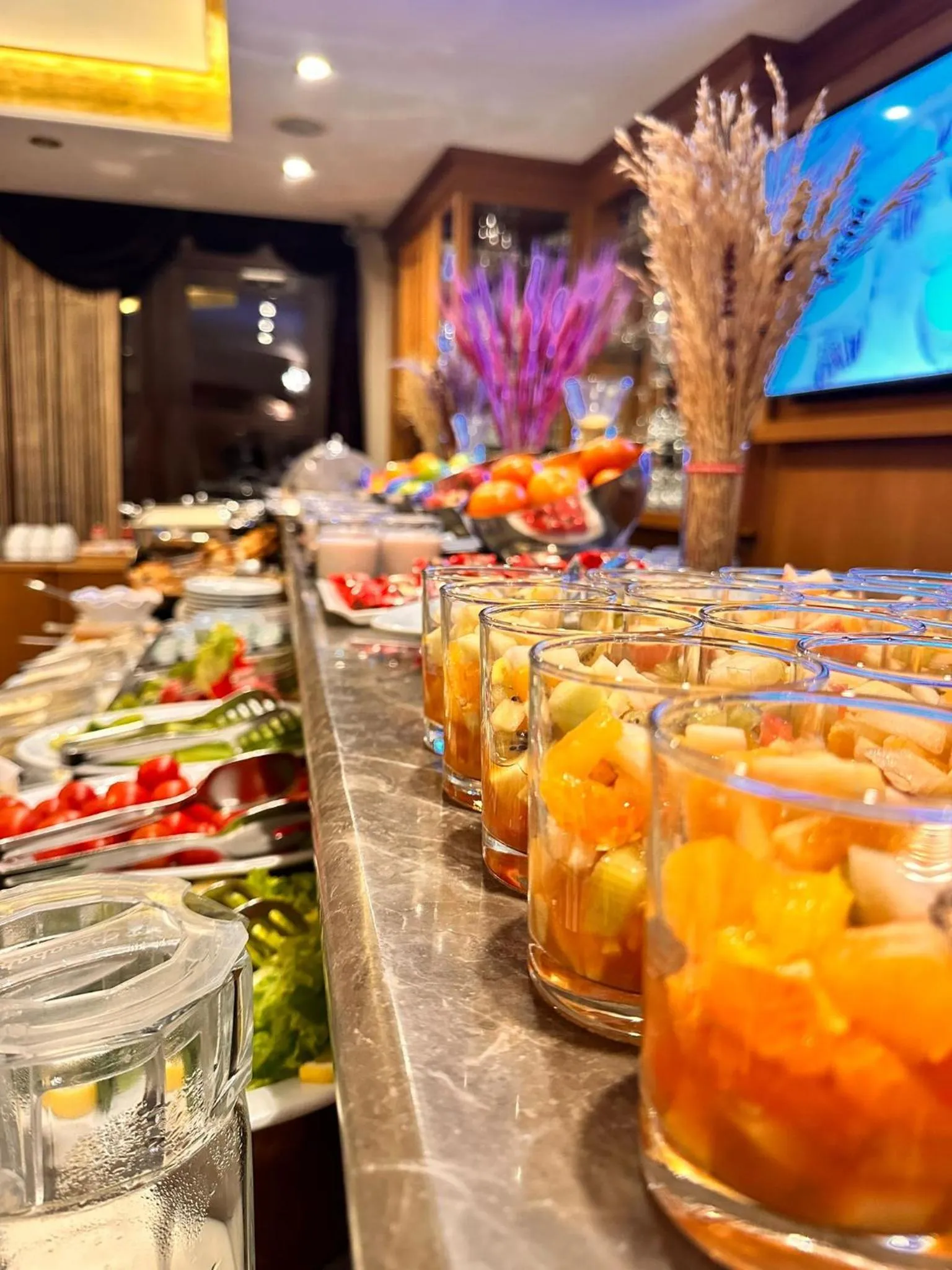 Restaurant/places to eat in GLK PREMIER Acropol Suites & Spa