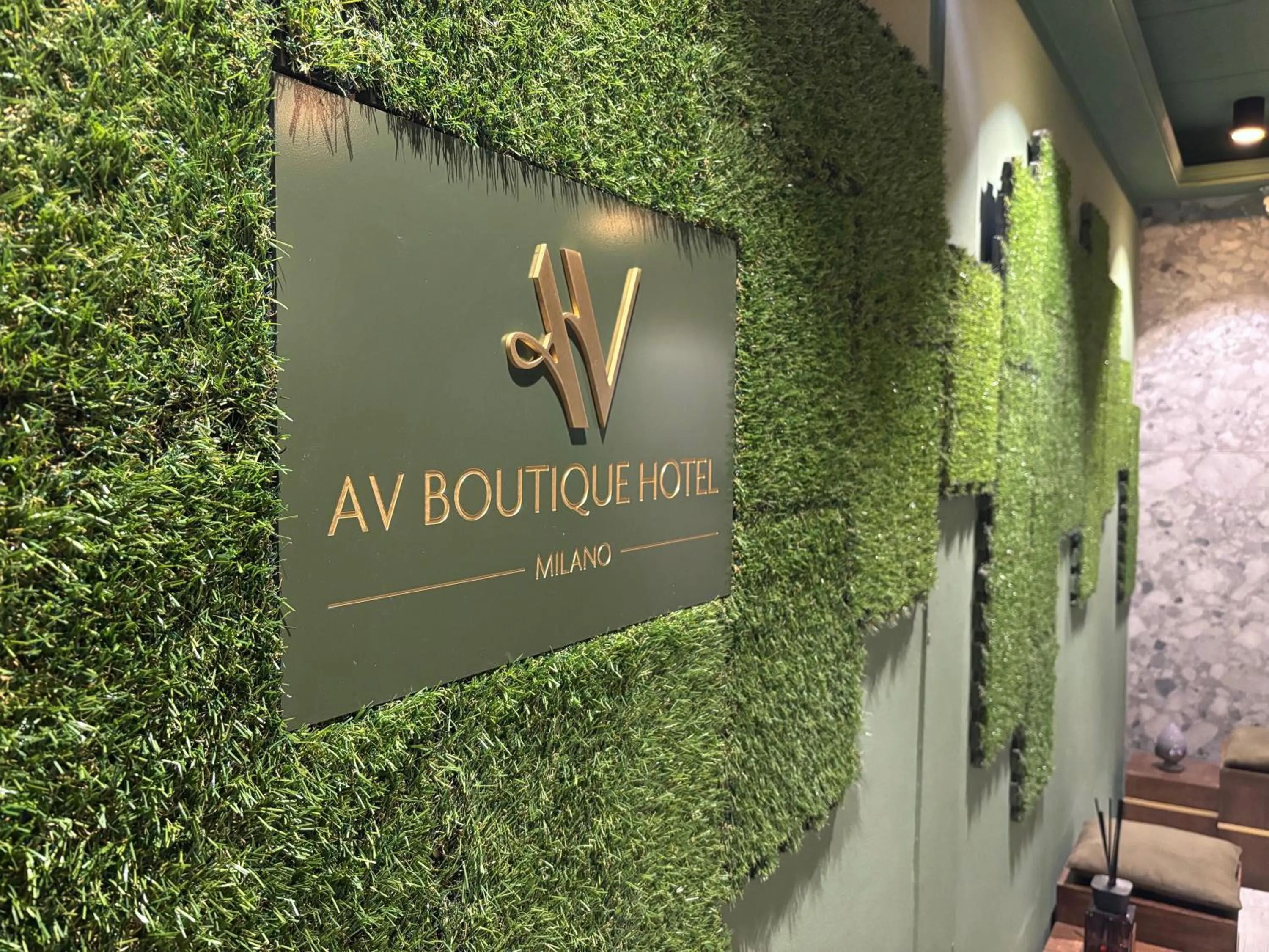 Property logo or sign in AV Hotel Milano