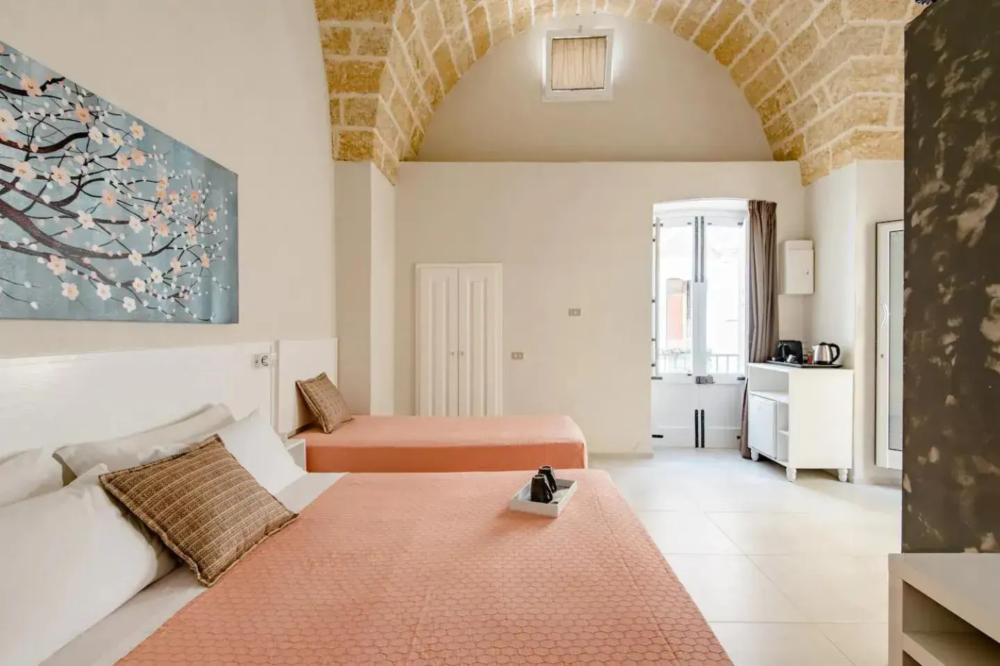 Economy Triple Room in Dimora Mazzini Economy Triple Room in Dimora Mazzini