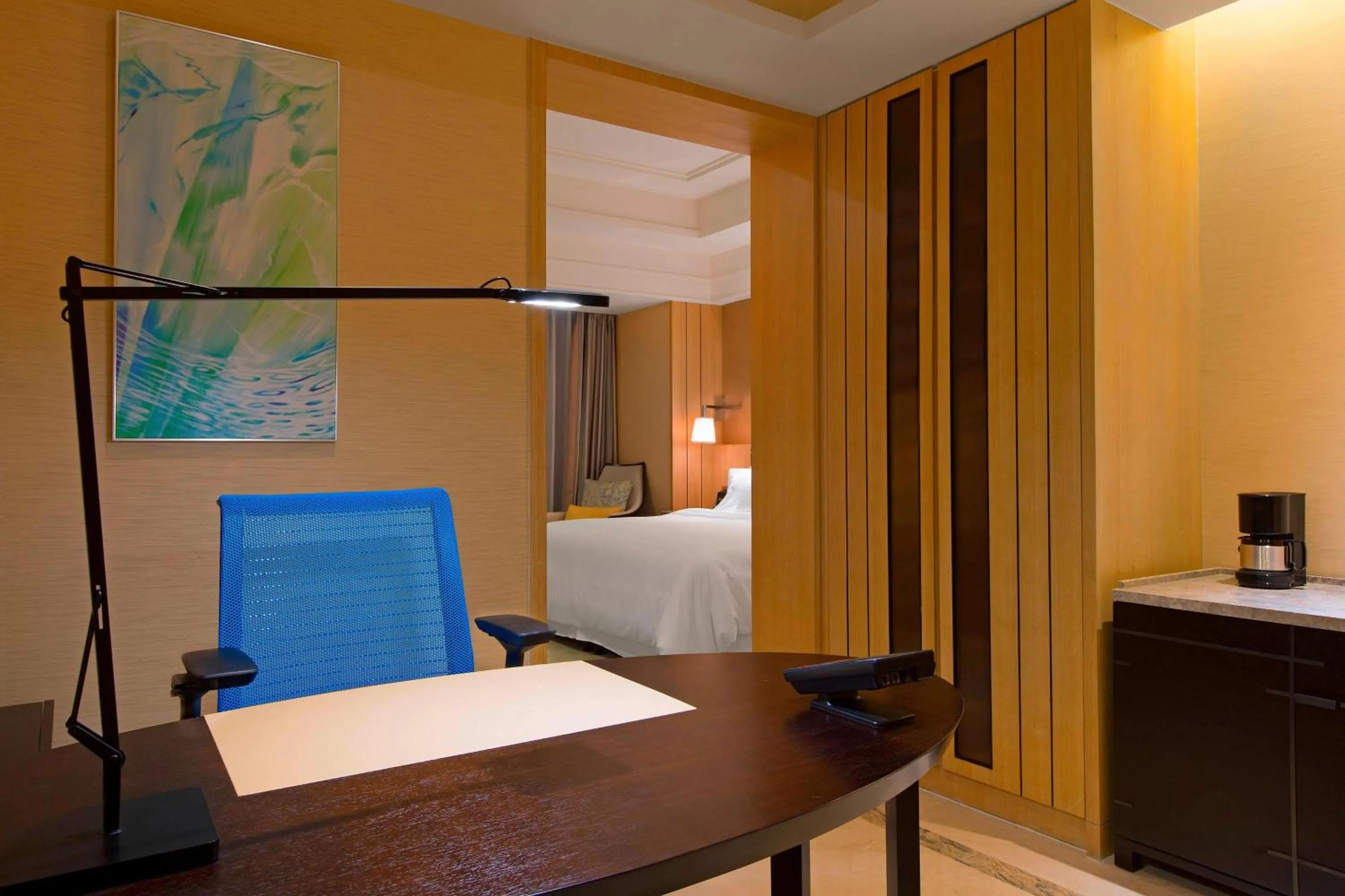 Photo of the whole room, Bed in The Westin Qingdao