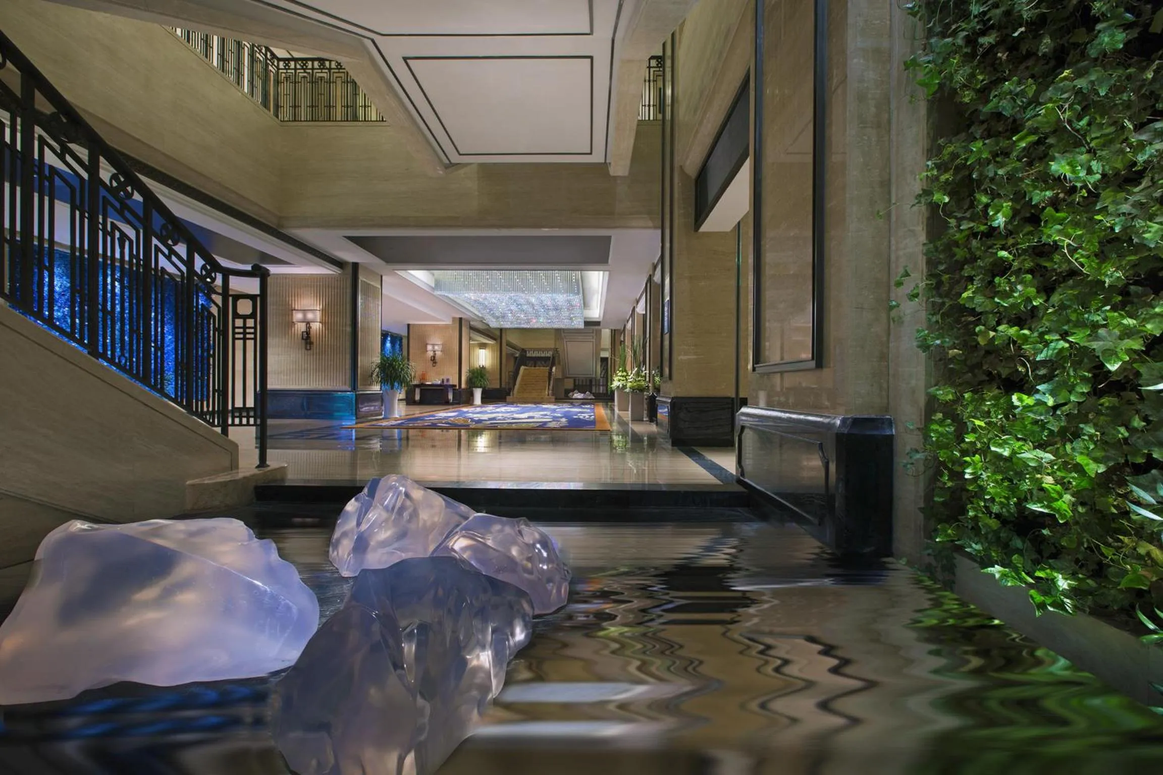 Lobby or reception in The Westin Qingdao