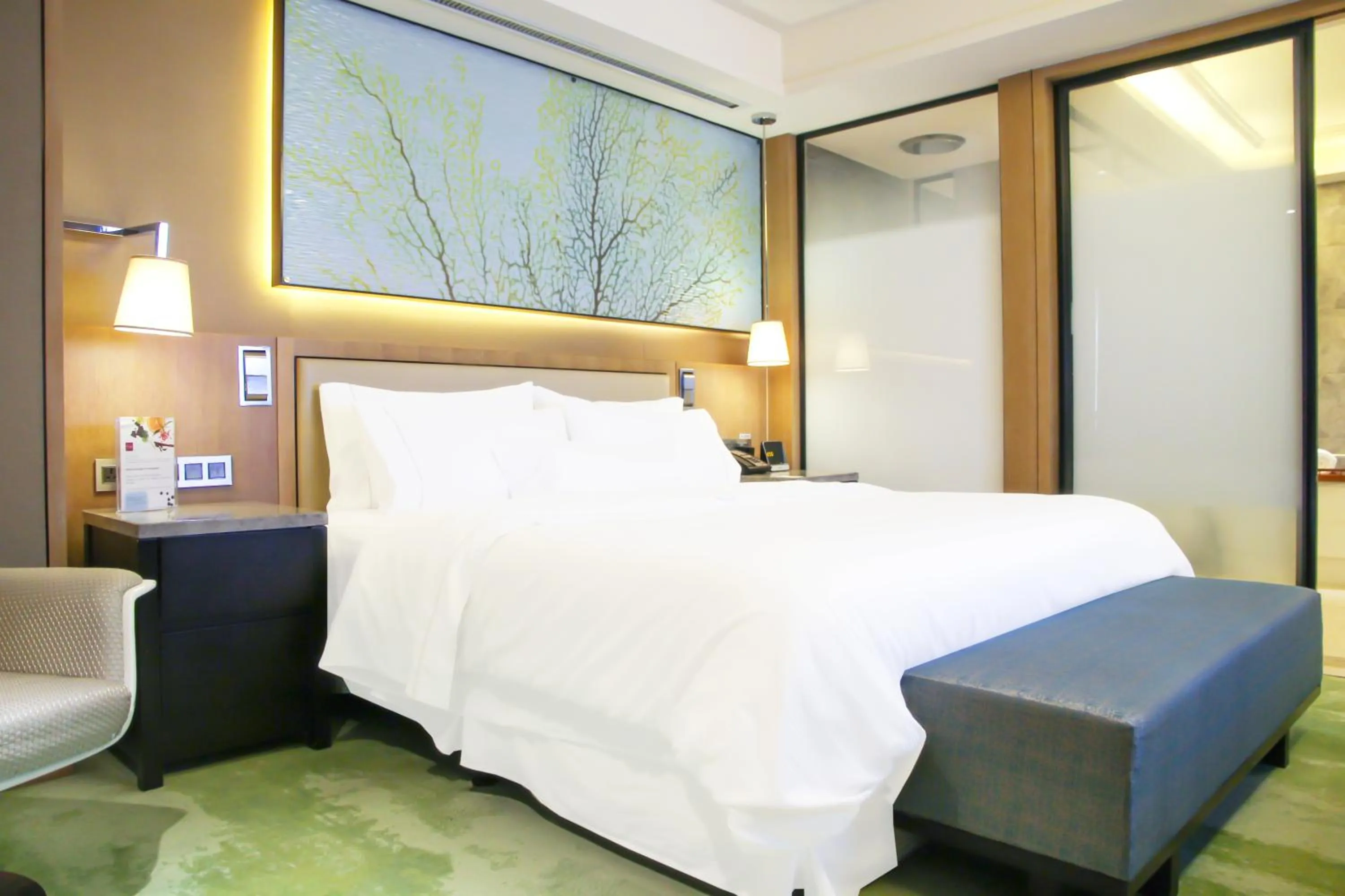 Bed in The Westin Qingdao