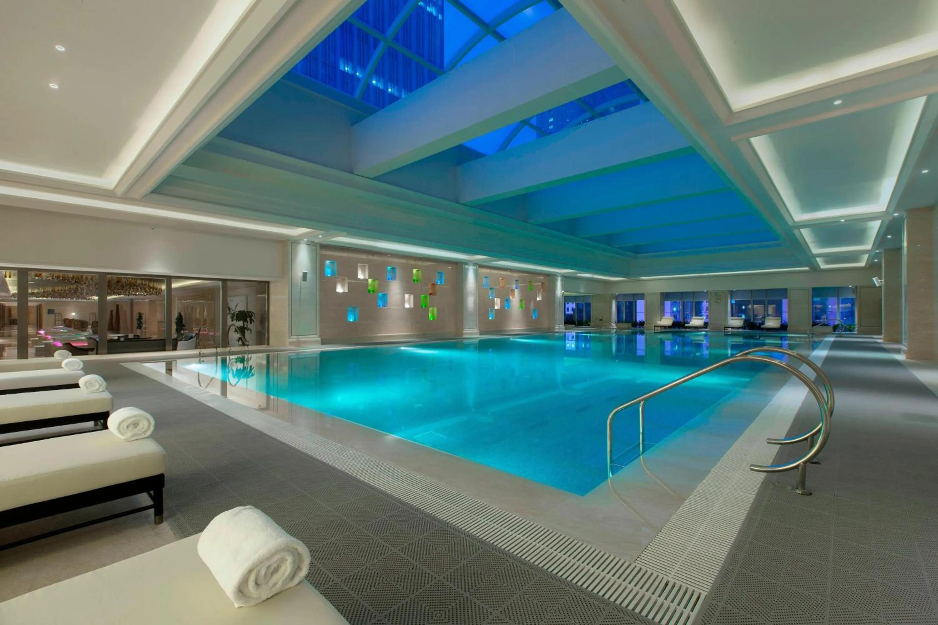 Swimming pool in The Westin Qingdao