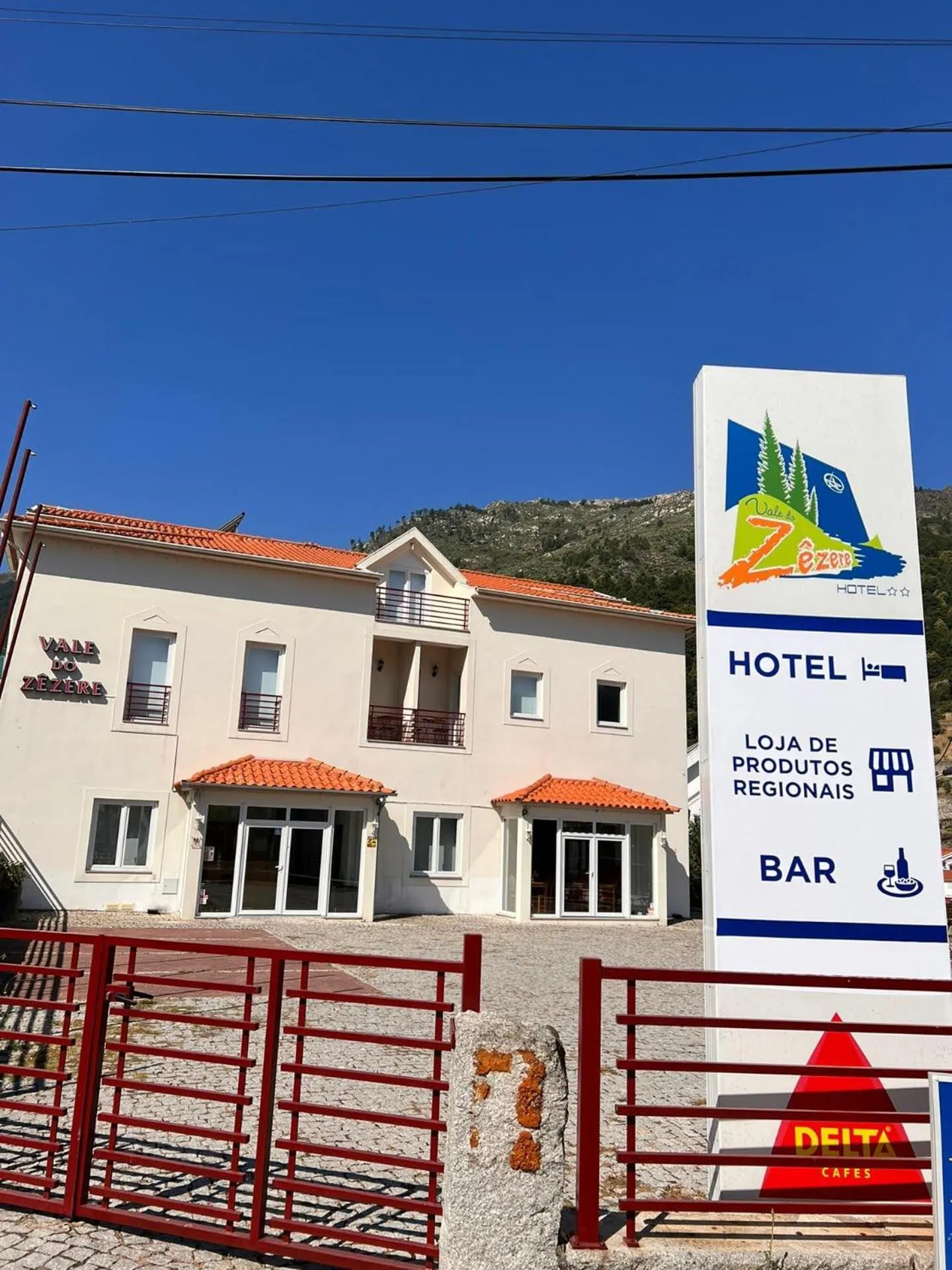 Property building in Vale do Zêzere Hotel