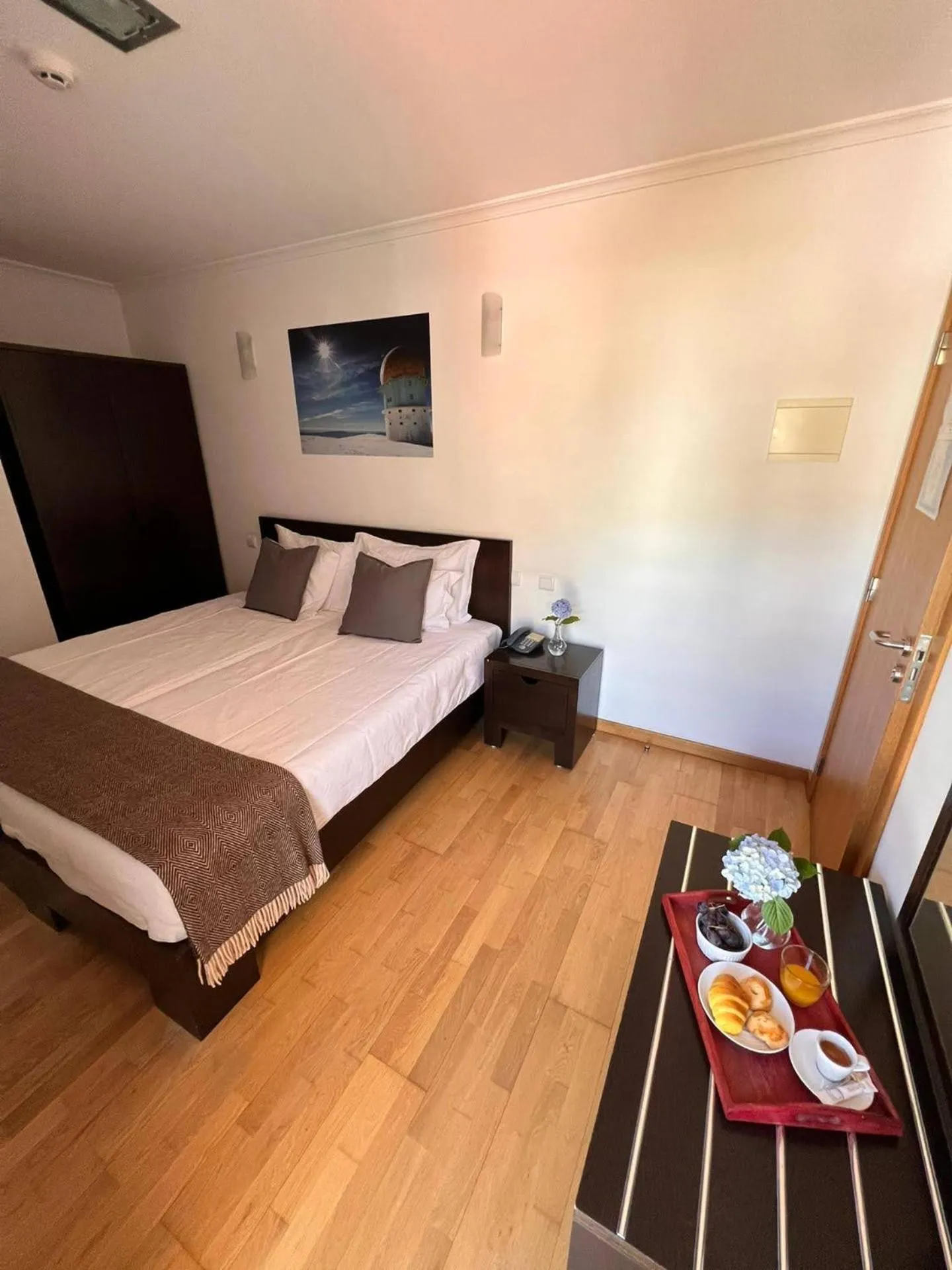 Bedroom, Bed in Vale do Zêzere Hotel