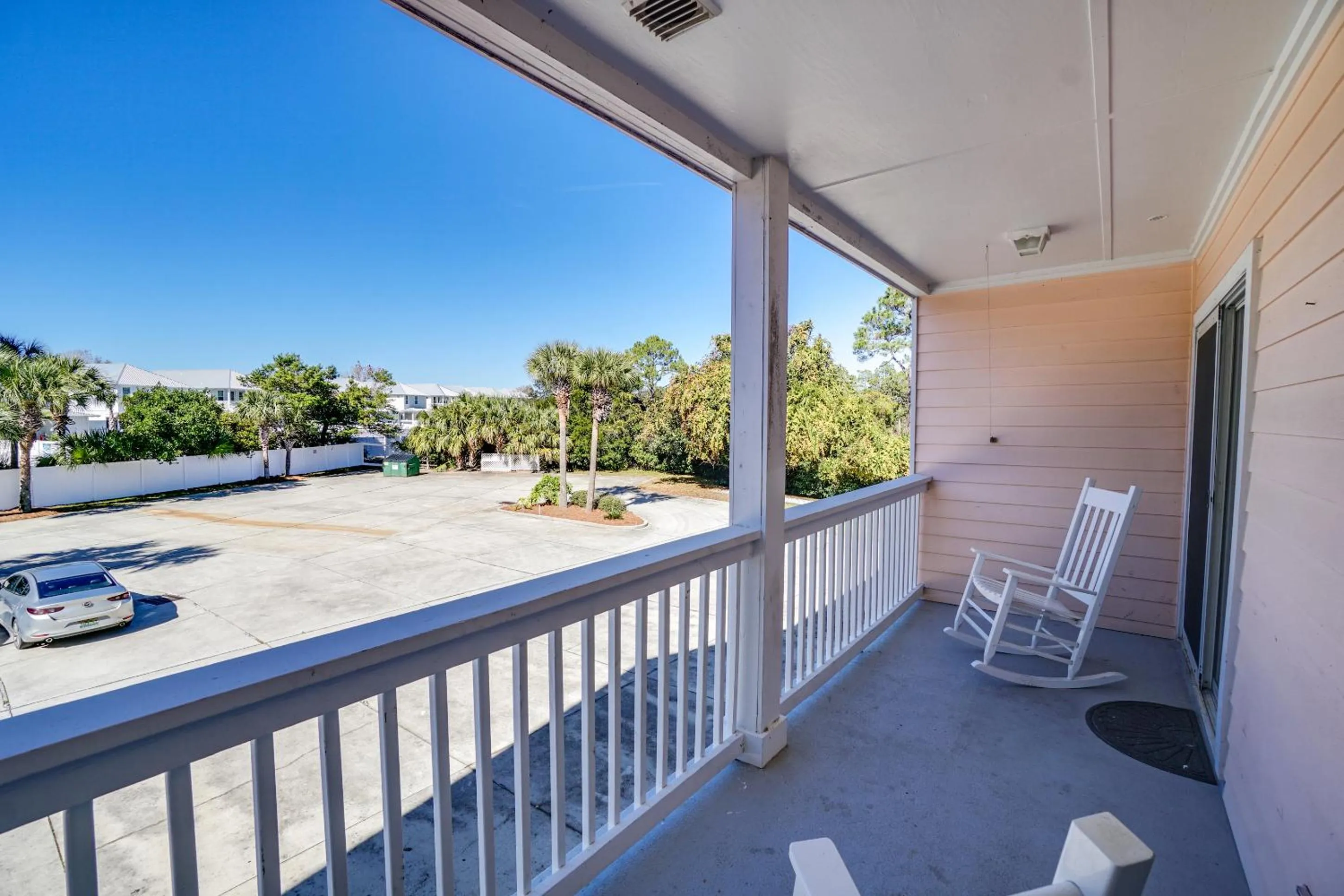 Balcony/Terrace in Peachtree Place Condominiums by Panhandle Getaways