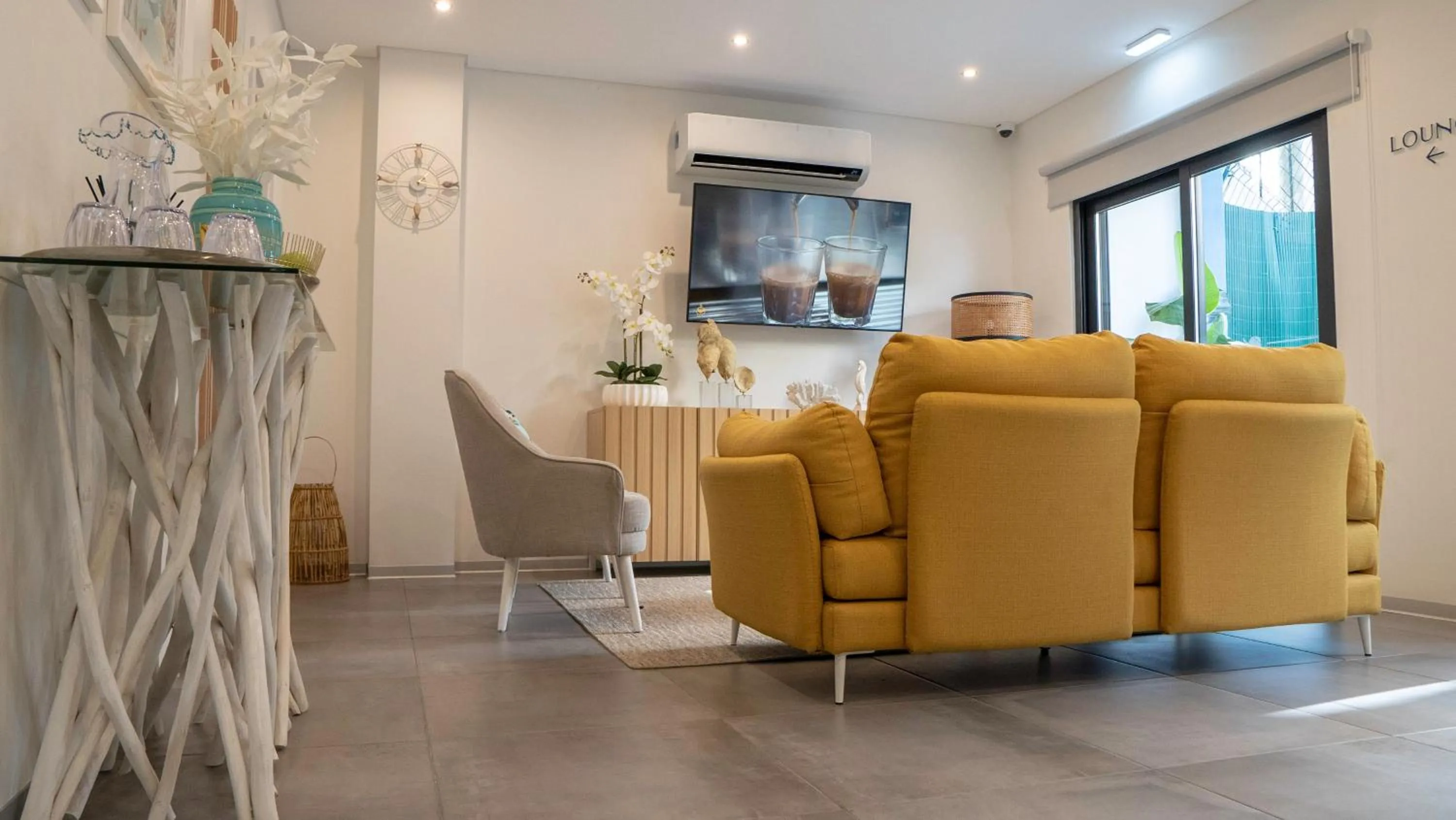 Lobby or reception in Avenue 41 Guest House