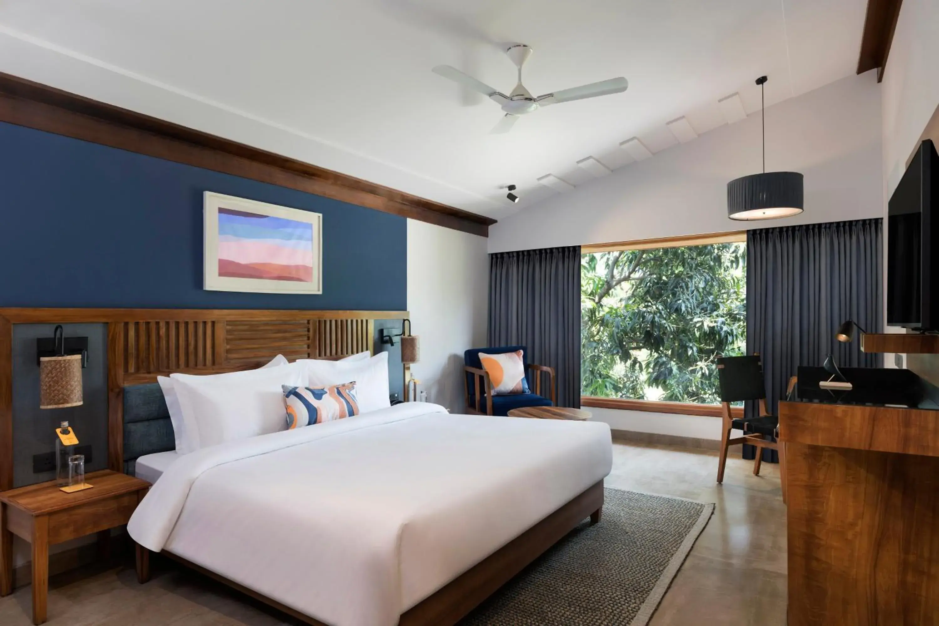 One-Bedroom Suite with Balcony in voco Jim Corbett by IHG One-Bedroom Suite with Balcony in voco Jim Corbett by IHG