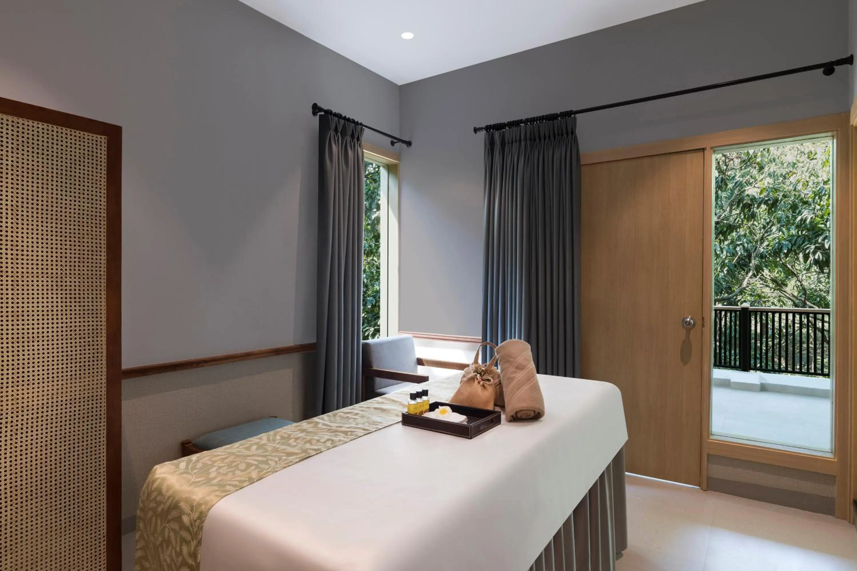 Spa and wellness centre/facilities, Bed in voco Jim Corbett by IHG