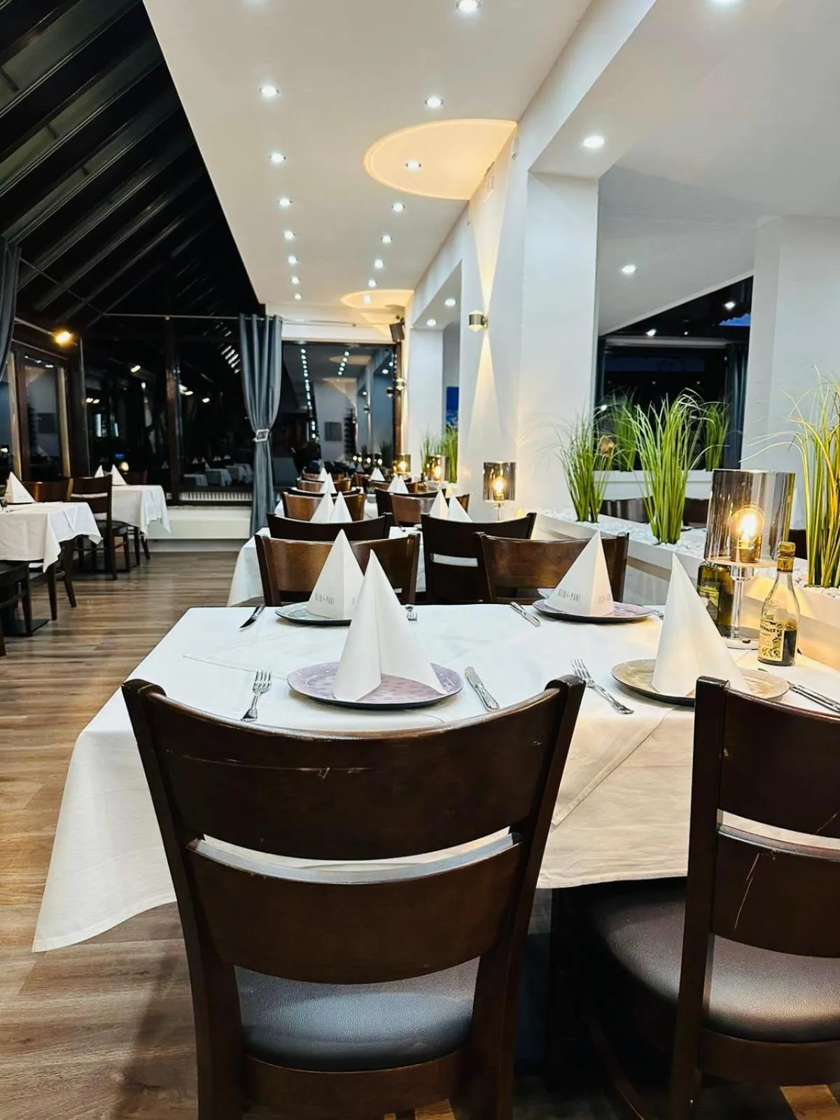 Restaurant/places to eat in Hotel & Restaurant Olio é Pane ENZKLÖSTERLE