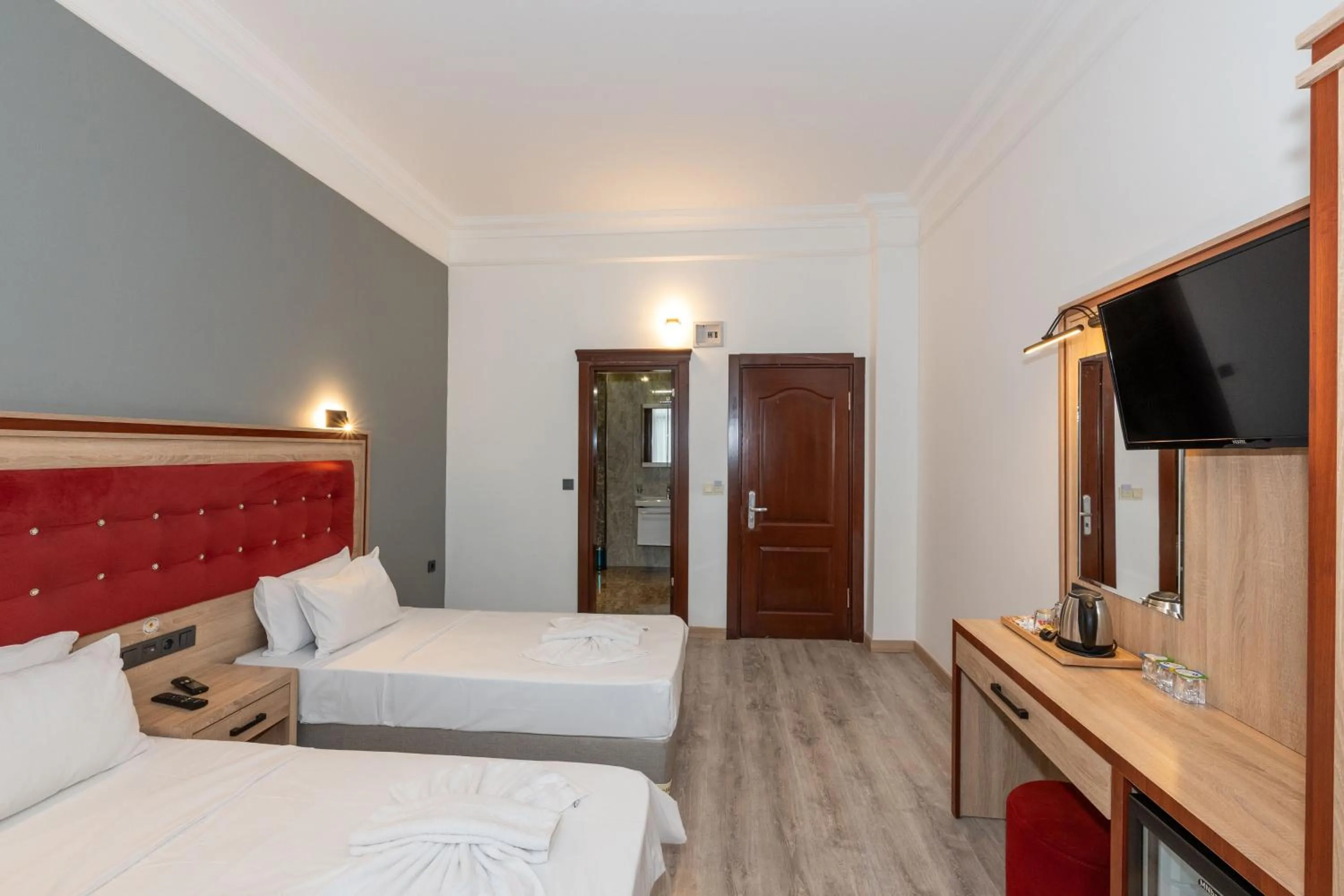 Photo of the whole room, Bed in Olimpic Hotel