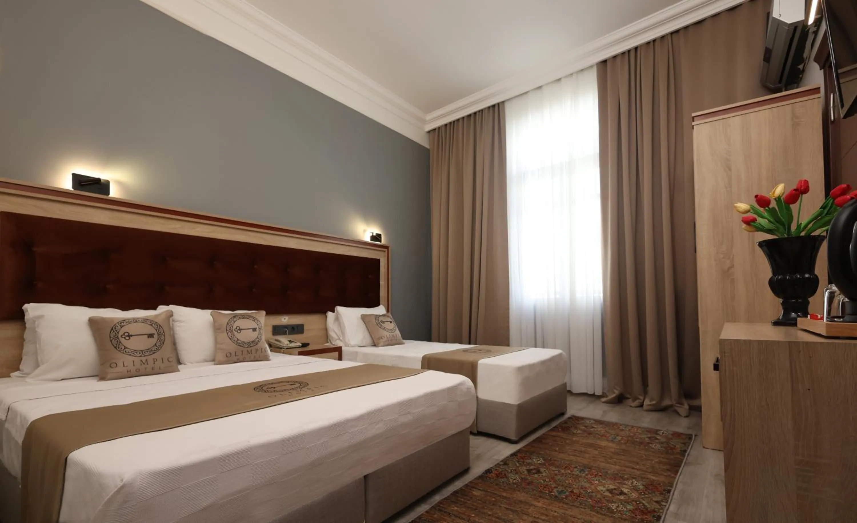 Bed in Olimpic Hotel