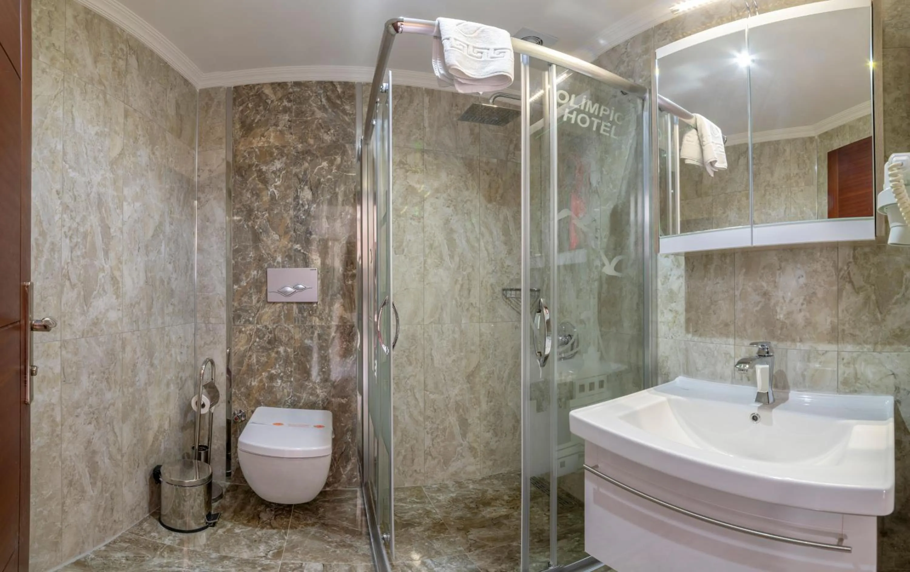 Shower in Olimpic Hotel