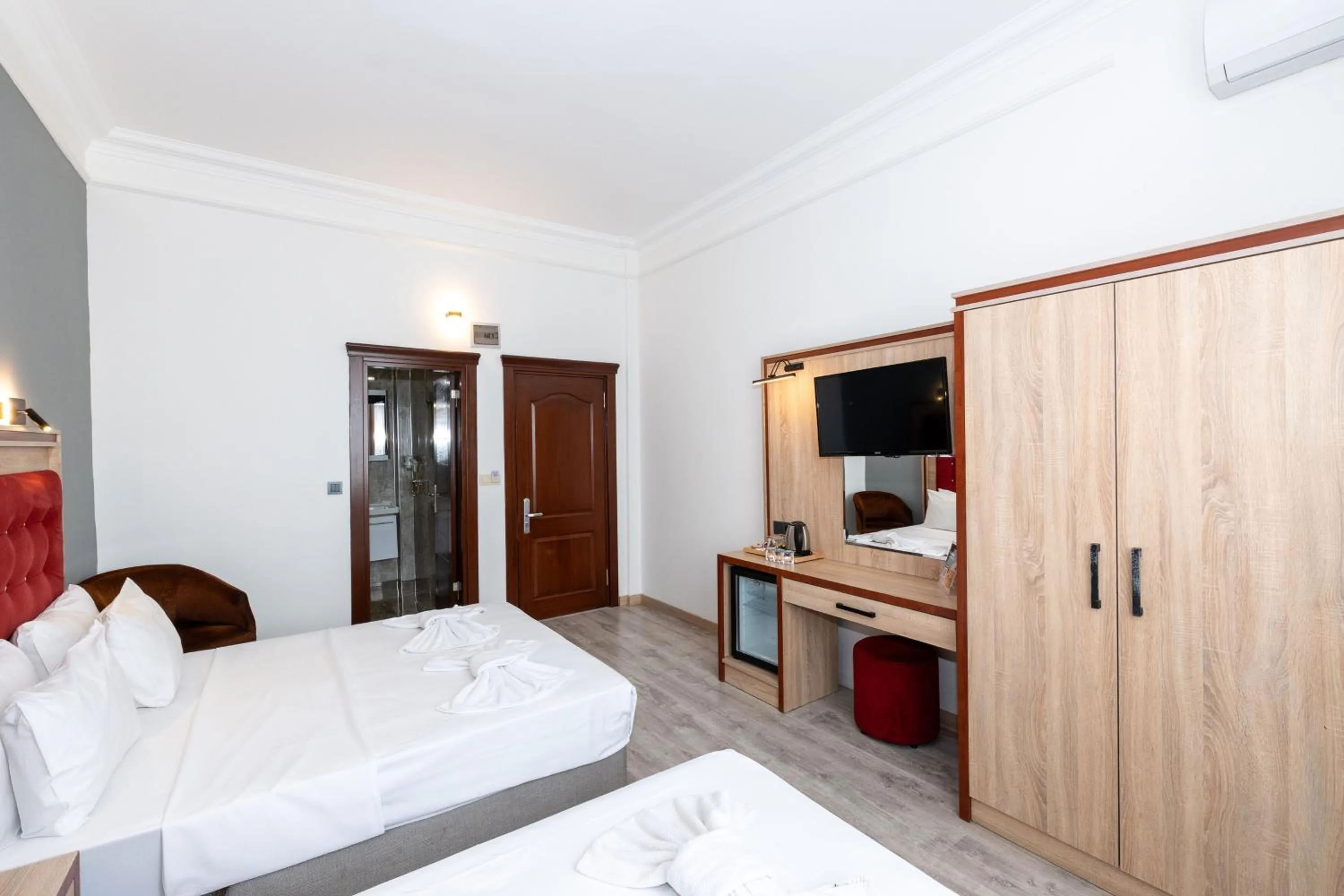 Bed in Olimpic Hotel