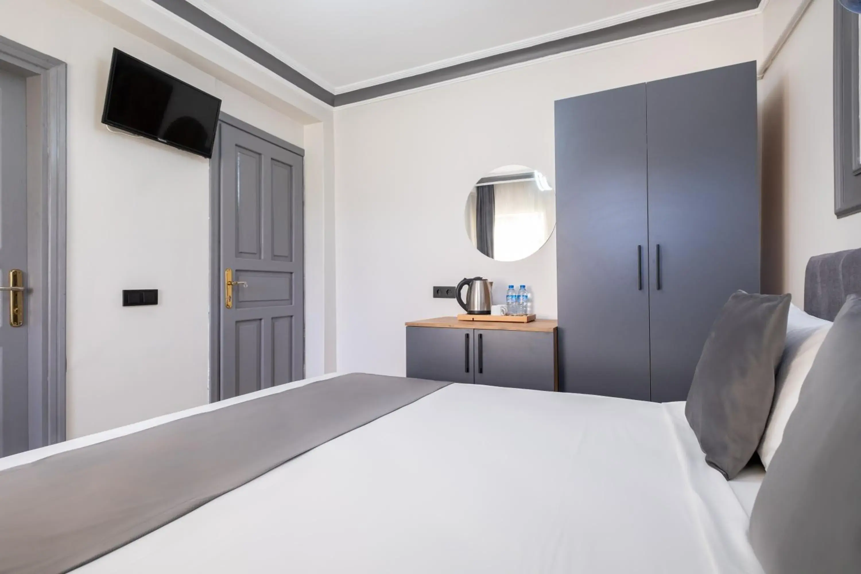 Budget Single Room in Sur Hotel Sultanahmet Budget Single Room in Sur Hotel Sultanahmet