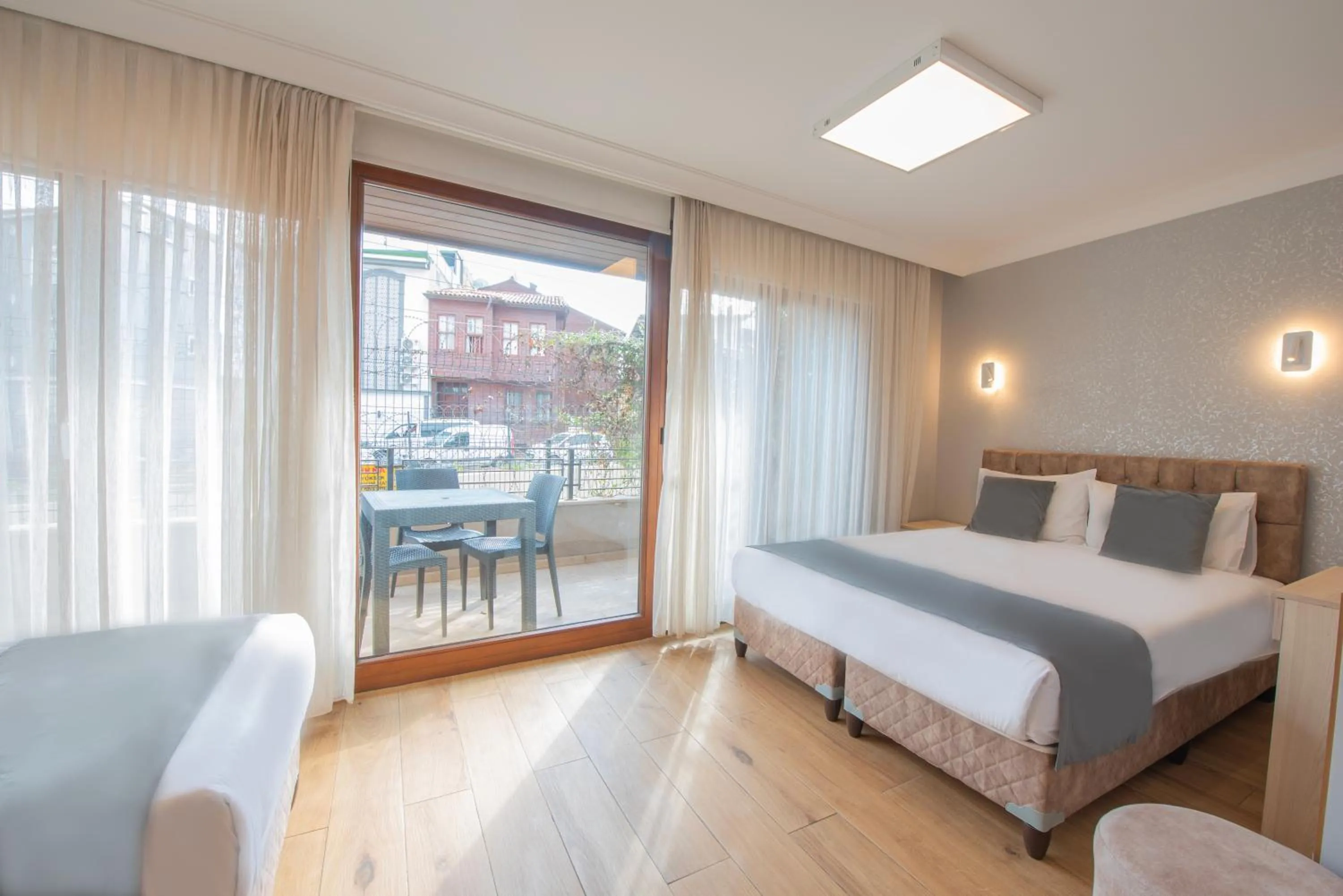 View (from property/room), Bed in Sur Hotel Sultanahmet