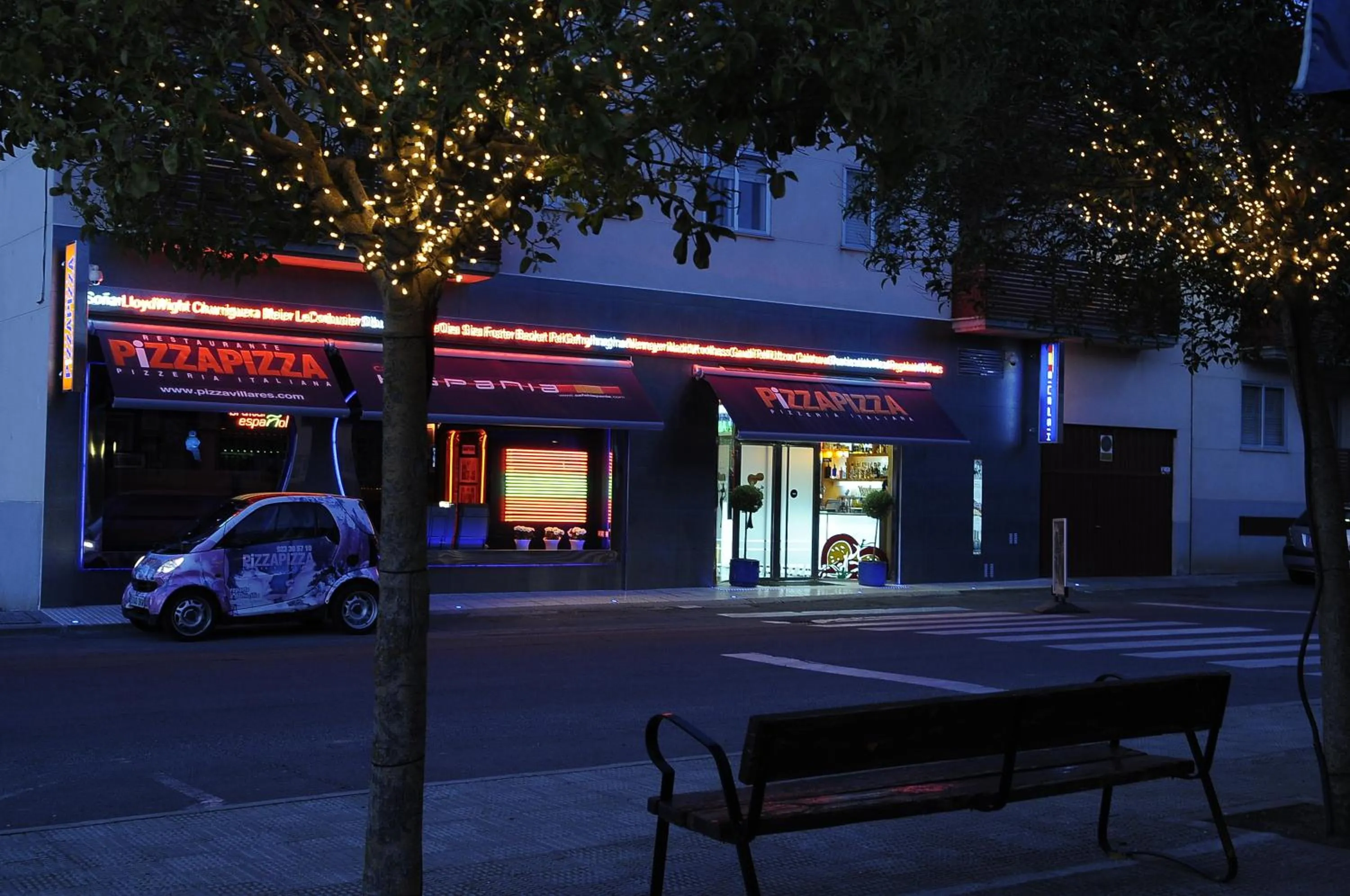 Restaurant/places to eat in Resotel