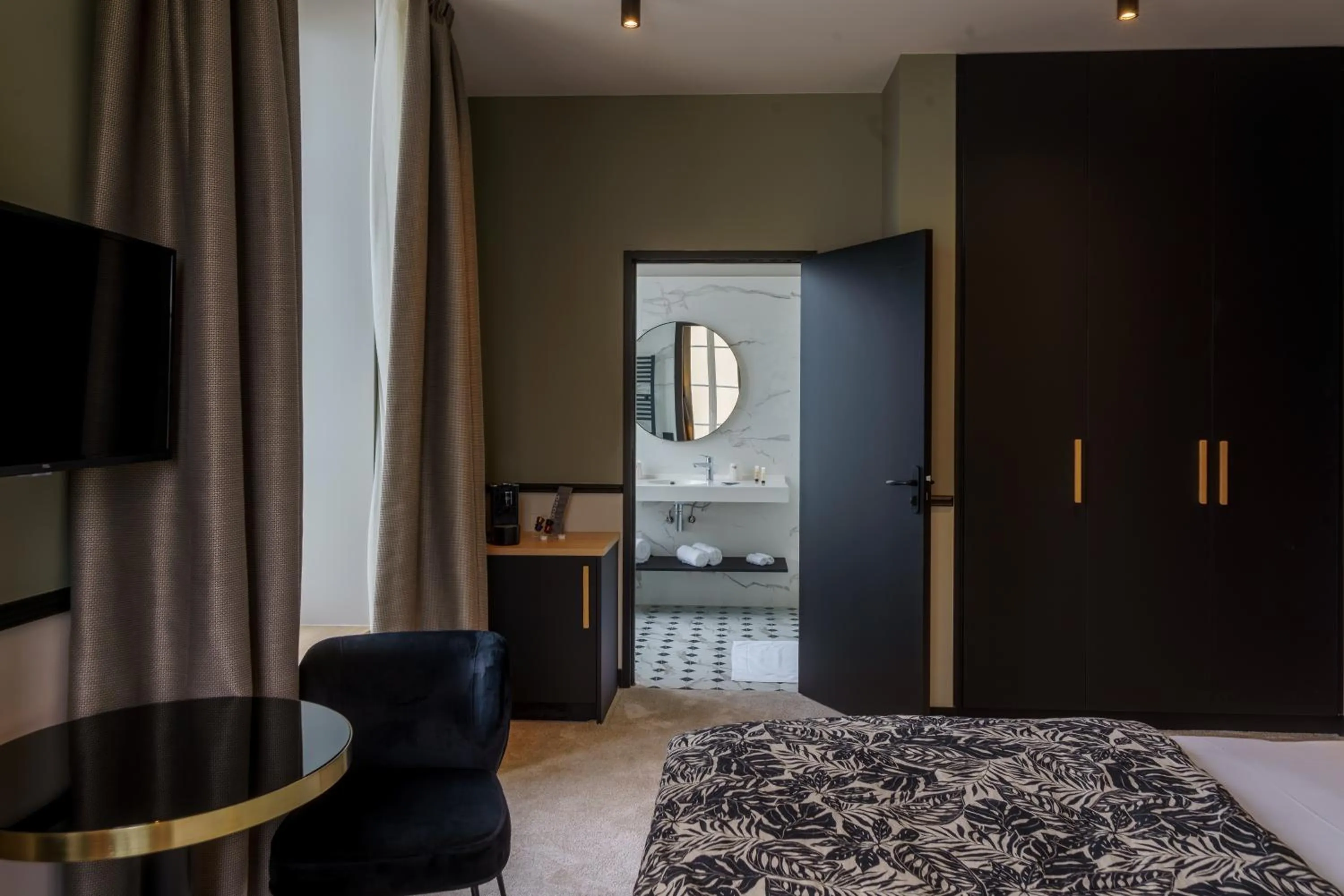 Bed in Hotel de la Plage