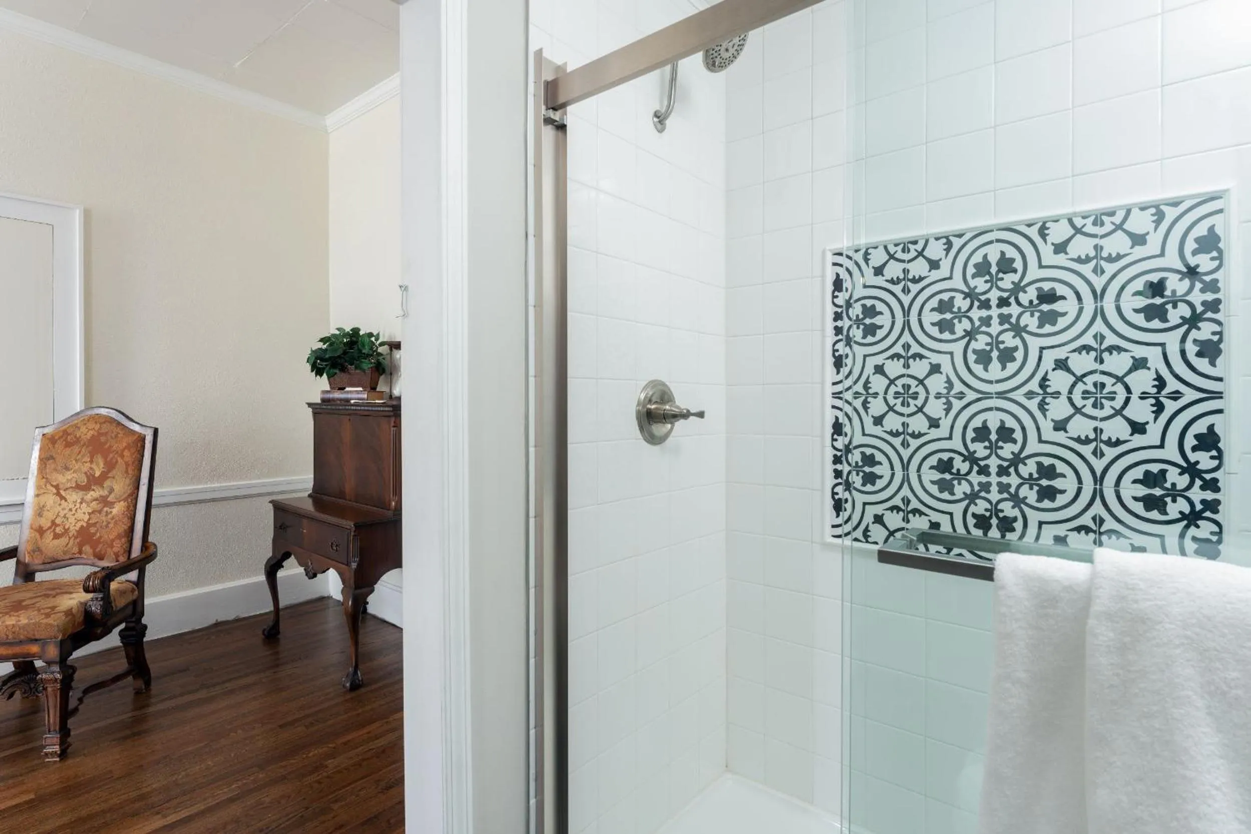 Bathroom in Magnolia Manor and Chapel